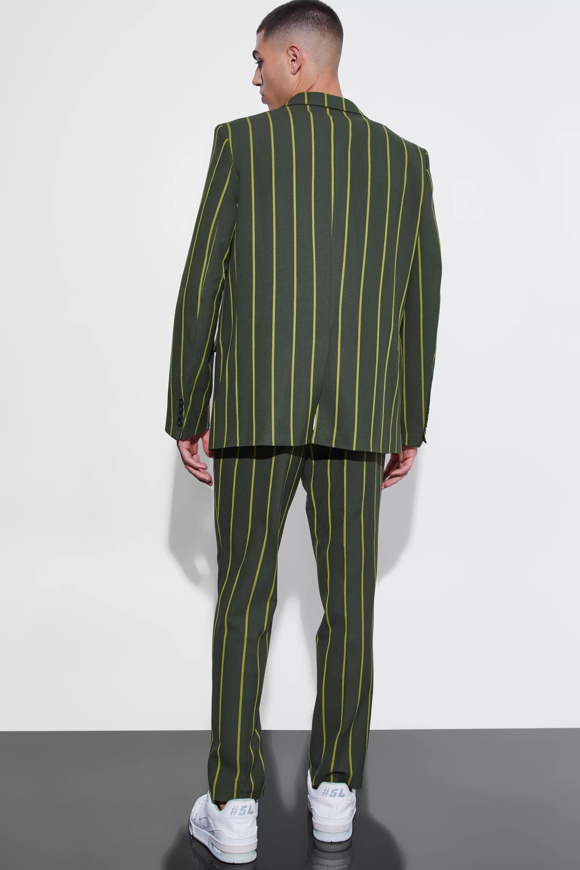 boohooMAN Relaxed Single Breasted Wide Stripe Suit Jacket | UK