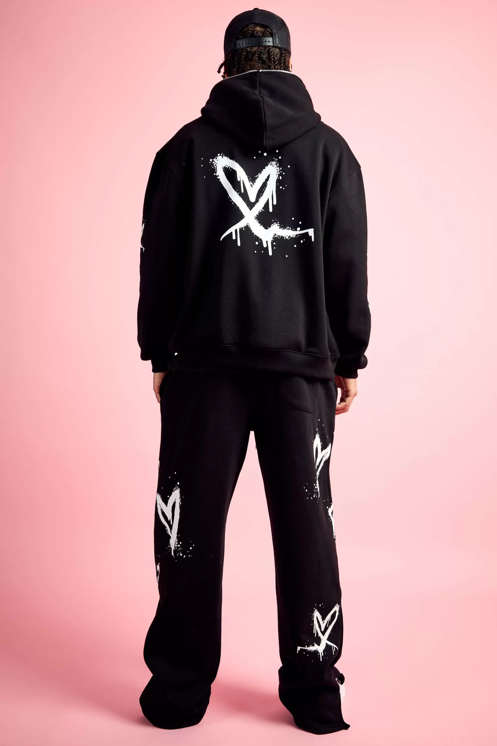 boohooMAN Relaxed Split Hem Heart Jogger | UK