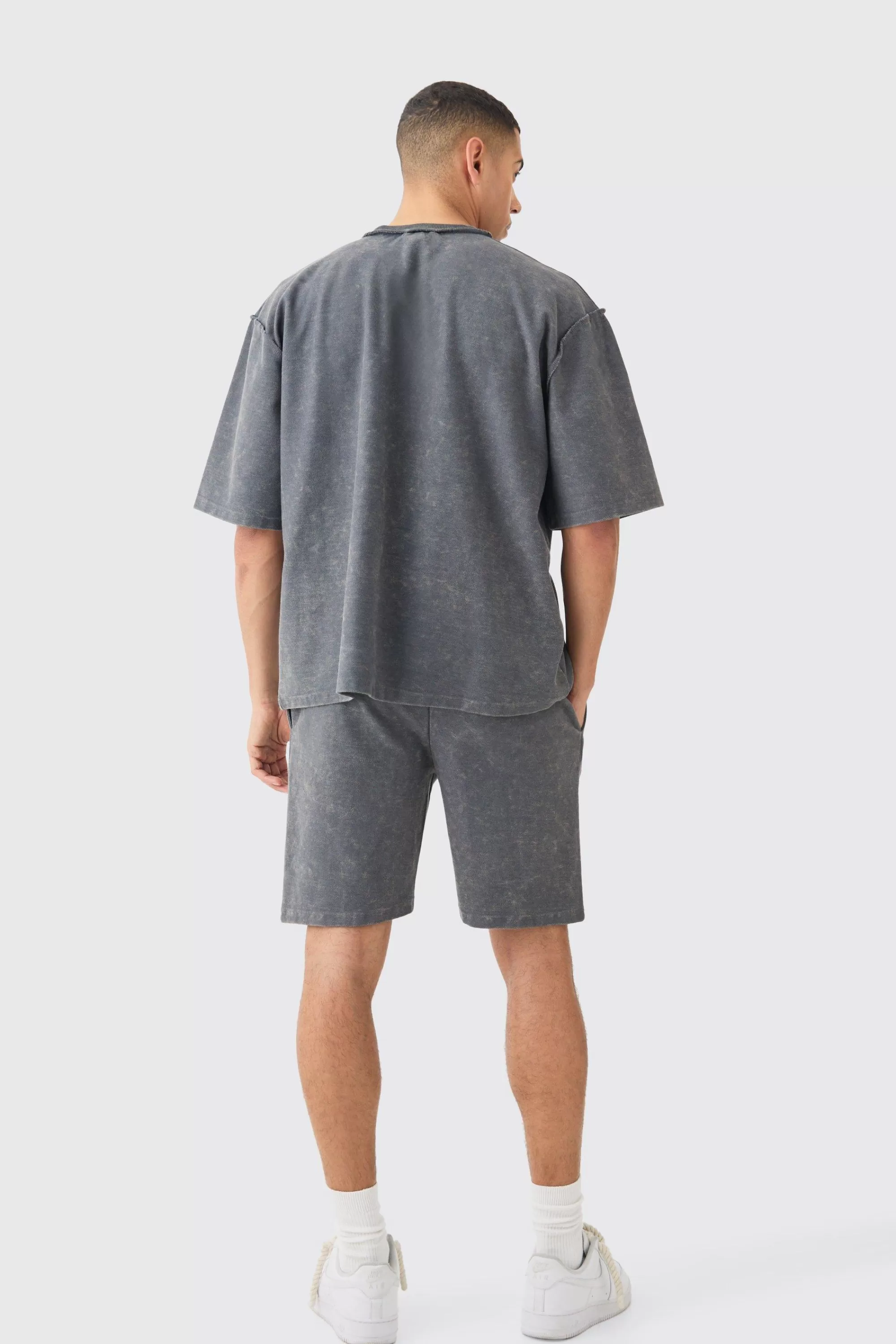 boohooMAN Reverse Loopback Printed Half Sleeve Sweatshirt | UK