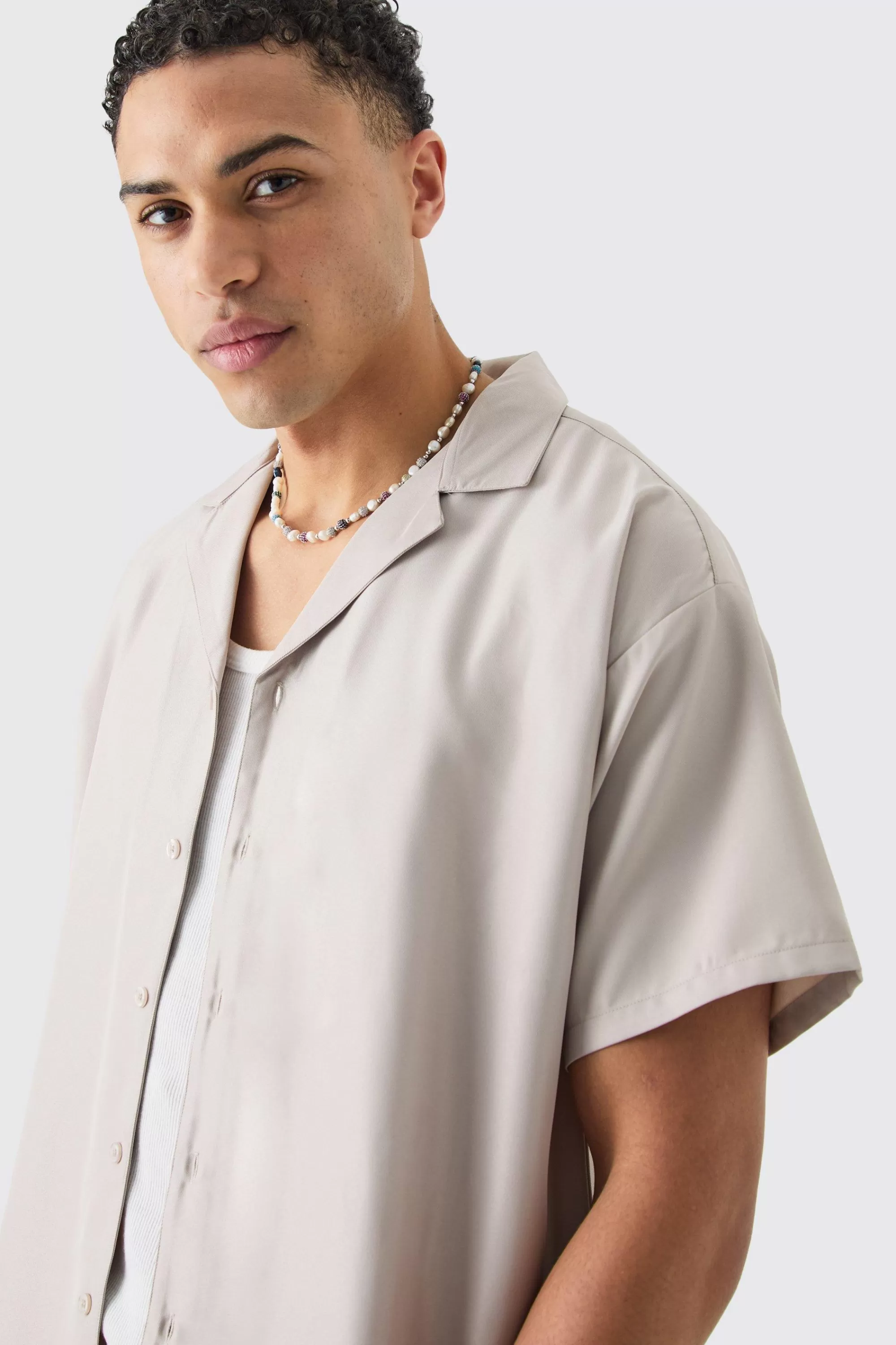 boohooMAN Short Sleeve Boxy Soft Twill Shirt And Short | UK