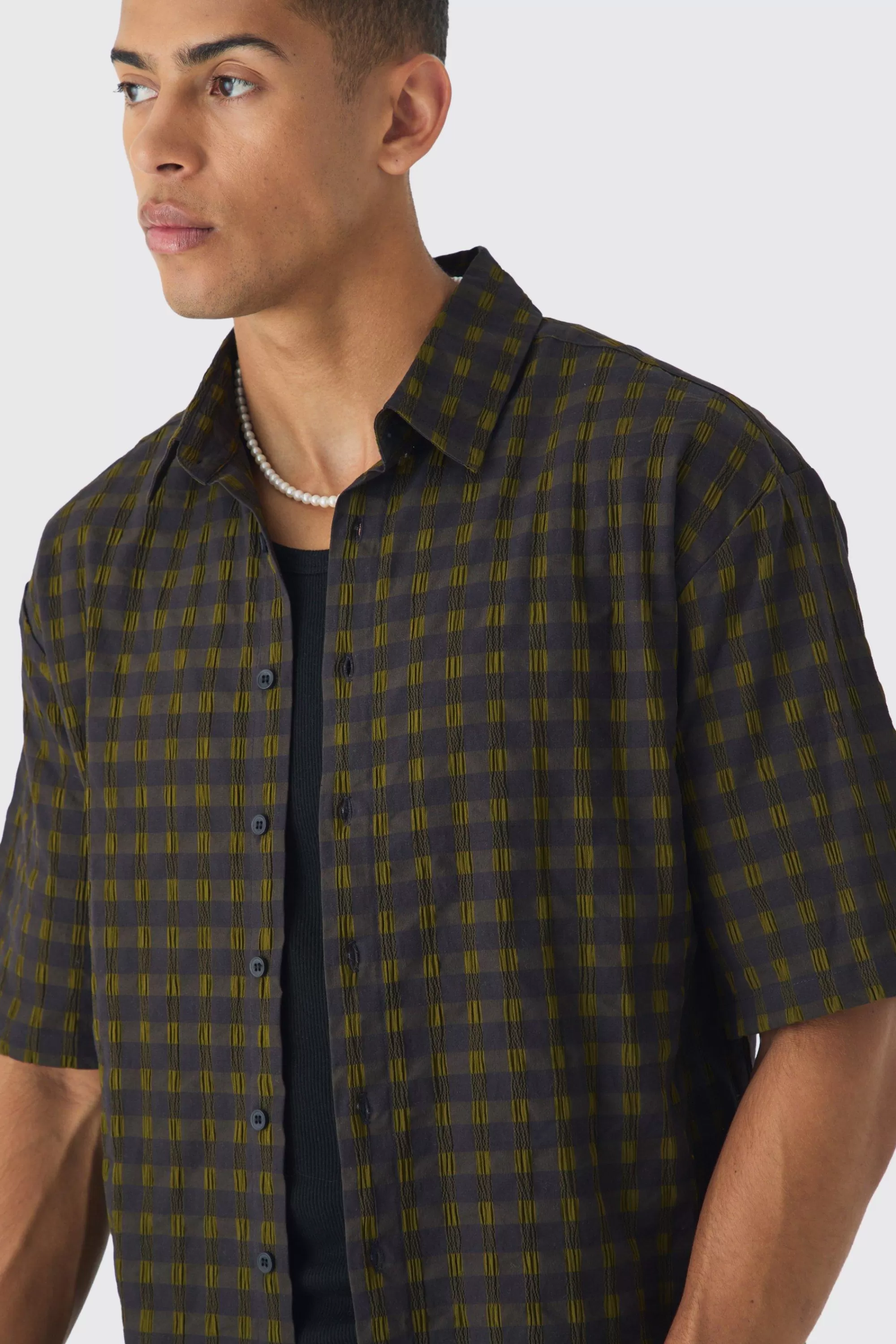 boohooMAN Short Sleeve Crinkle Checked Oversized Shirt | UK