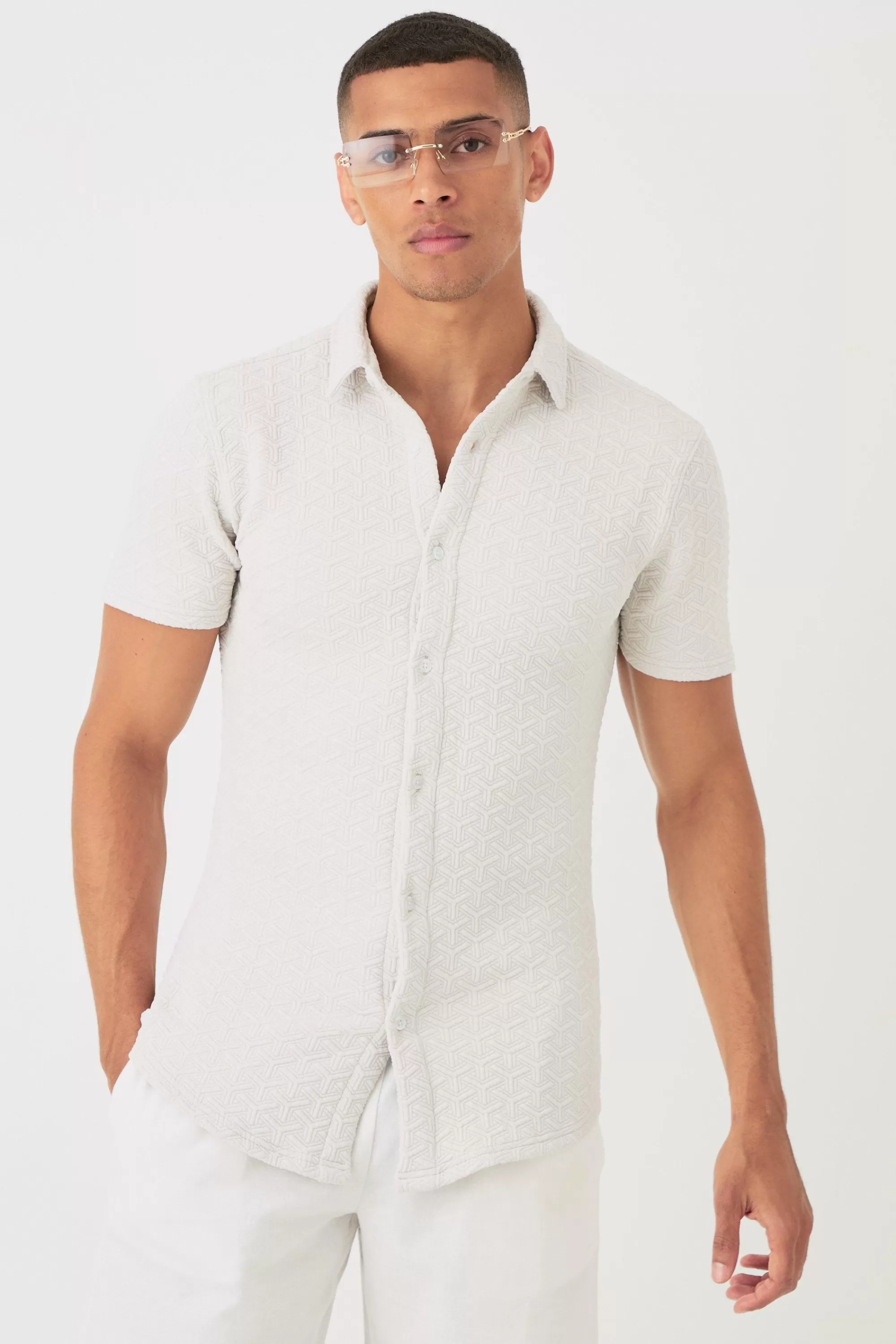 boohooMAN Short Sleeve Geo Muscle Fit Shirt | UK