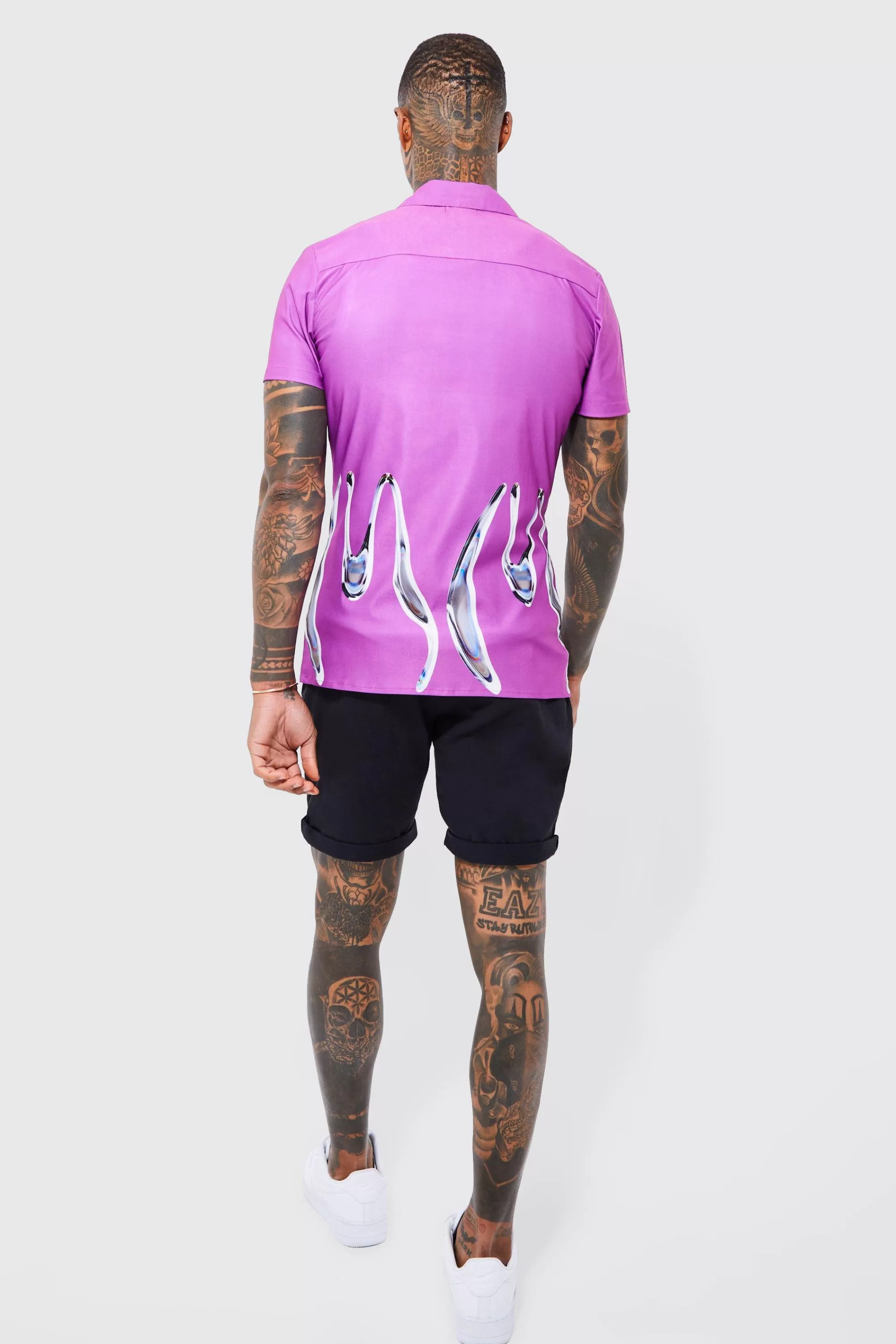 boohooMAN Short Sleeve Muscle Graphic Shirt | UK