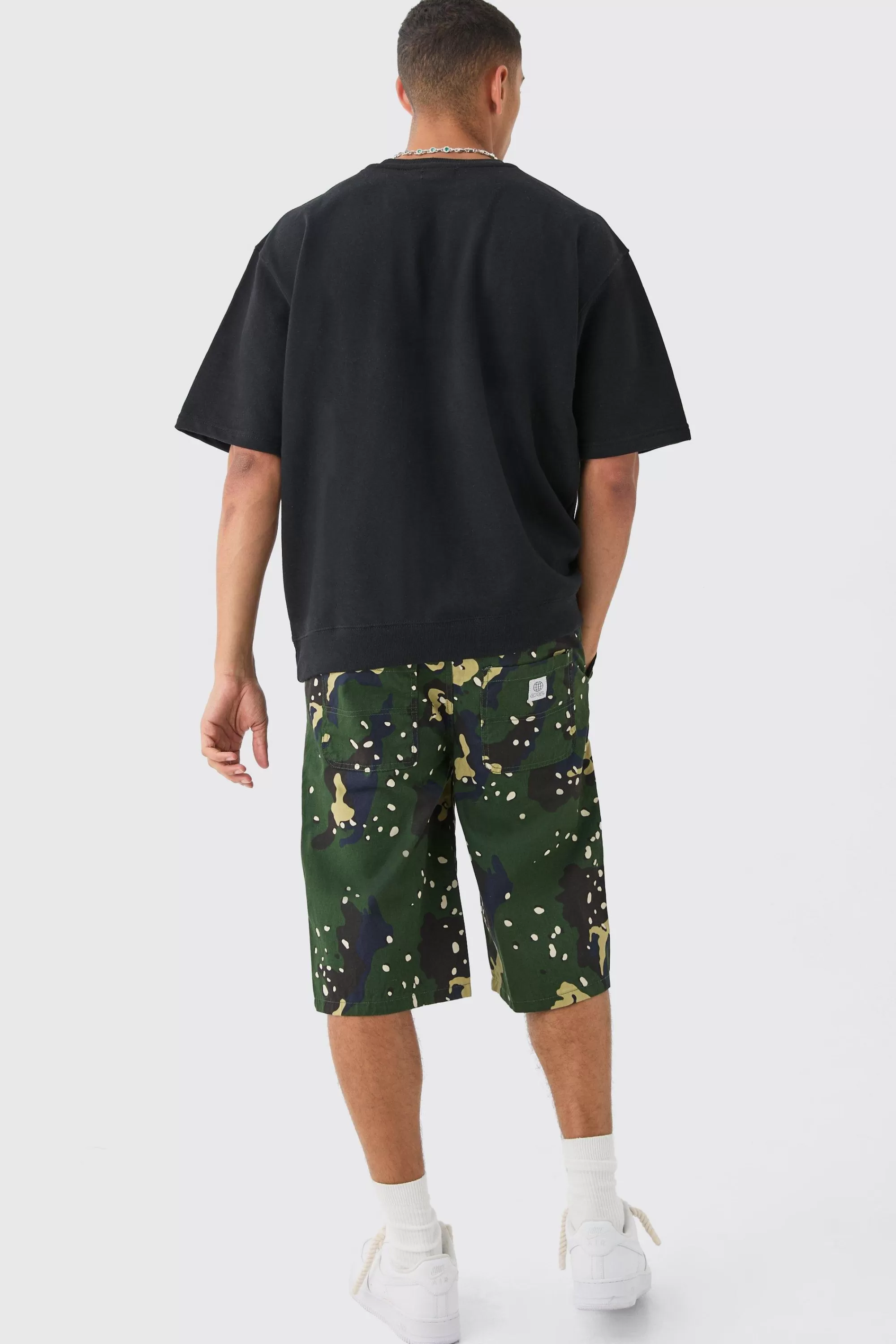 boohooMAN Short Sleeve Oversized Boxy Sweatshirt | UK