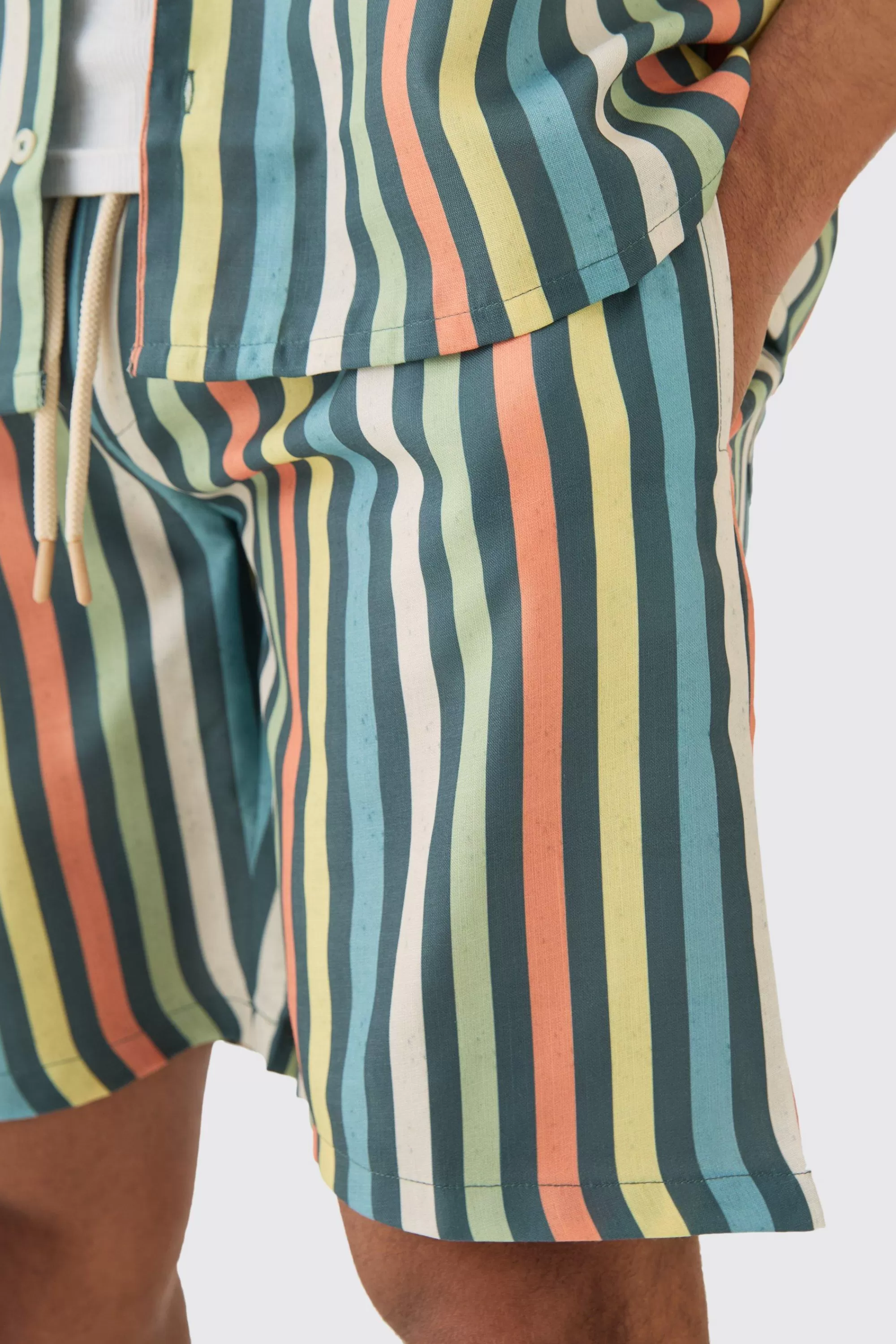 boohooMAN Short Sleeve Oversized Revere Stripe Set | UK