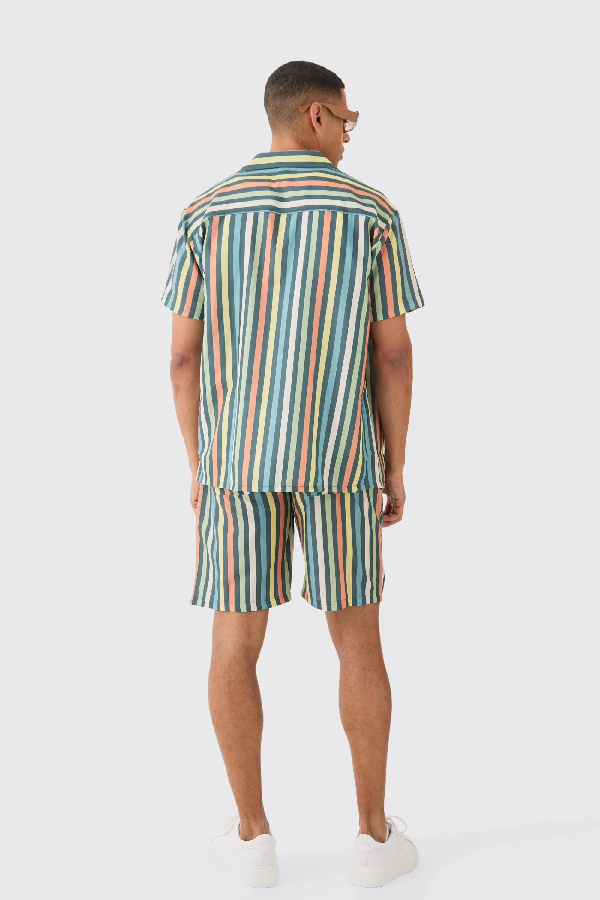 boohooMAN Short Sleeve Oversized Revere Stripe Shirt | UK