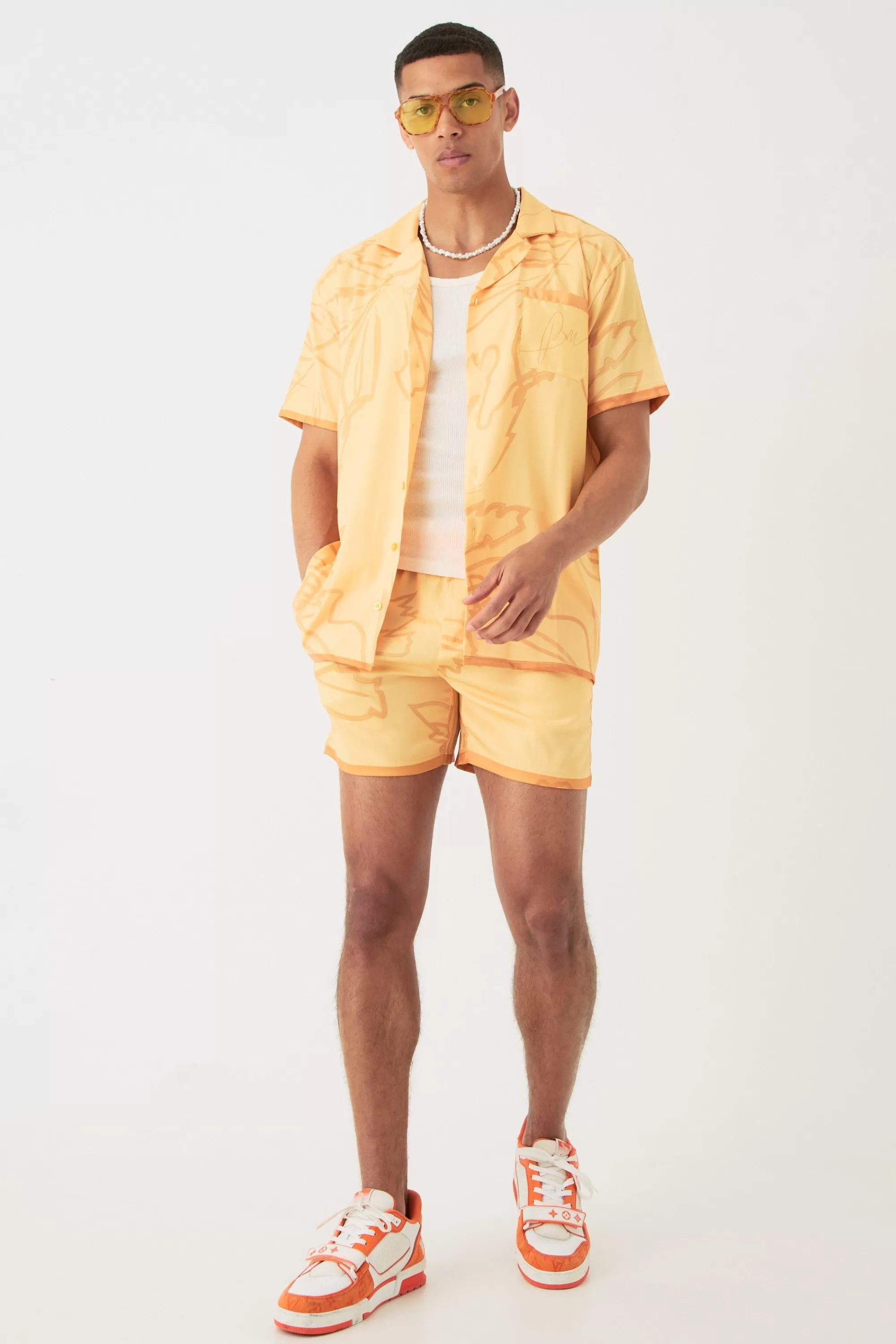 boohooMAN Short Sleeve Oversized Satin Tonal Palm Shirt & Short | UK