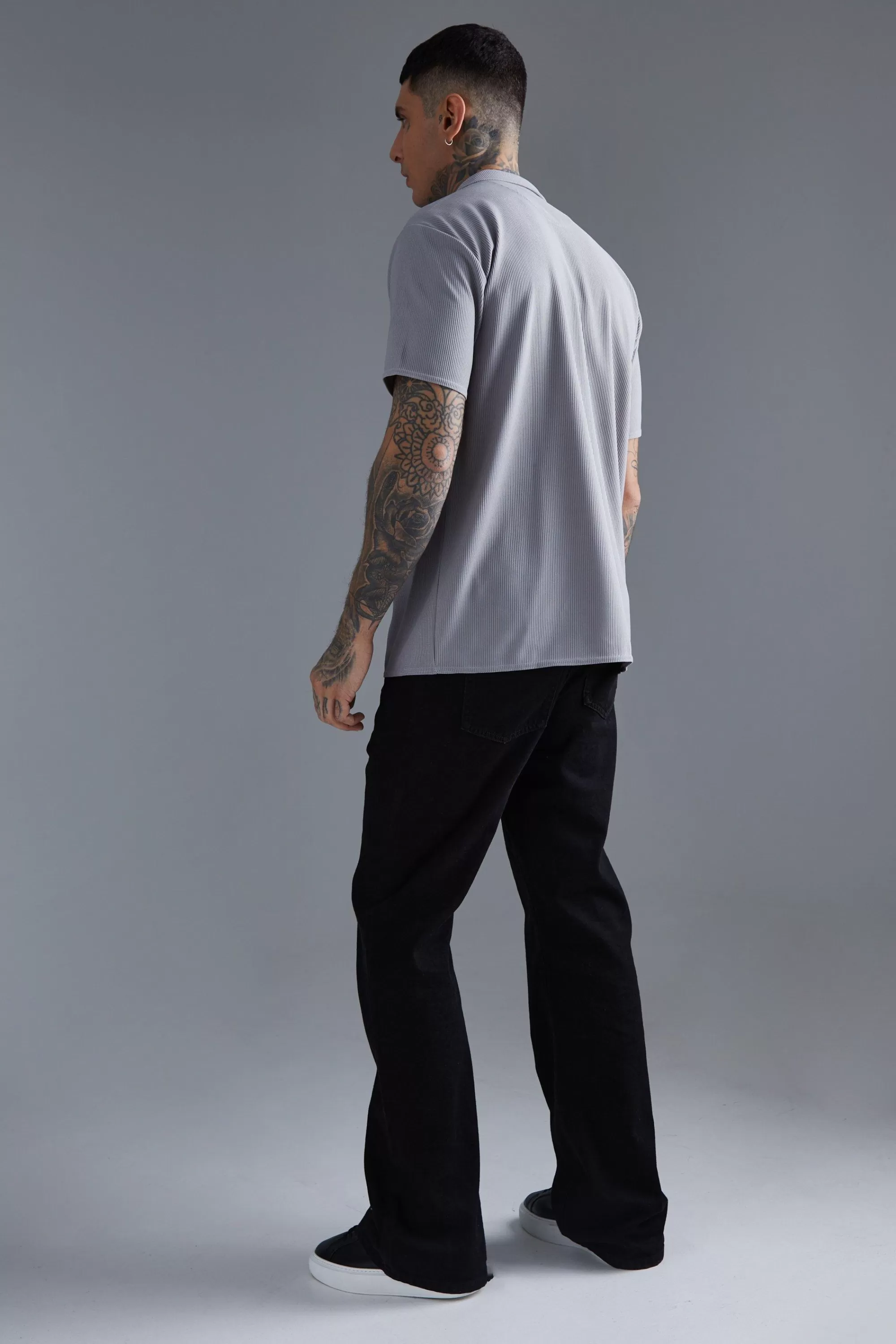 boohooMAN Short Sleeve Ribbed Revere Oversized Shirt | UK
