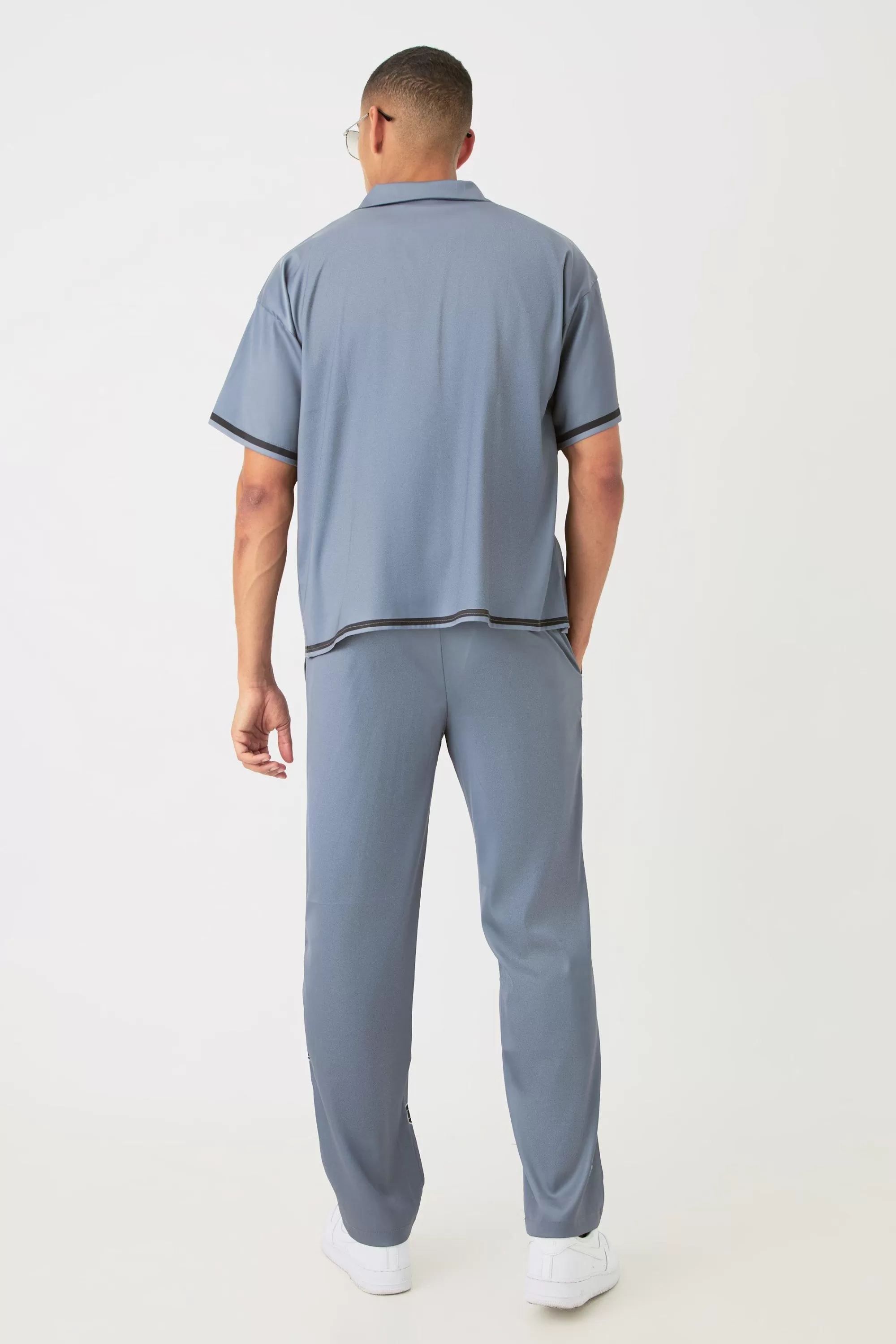 boohooMAN Short Sleeve Satin Boxy Floral Shirt & Trouser | UK