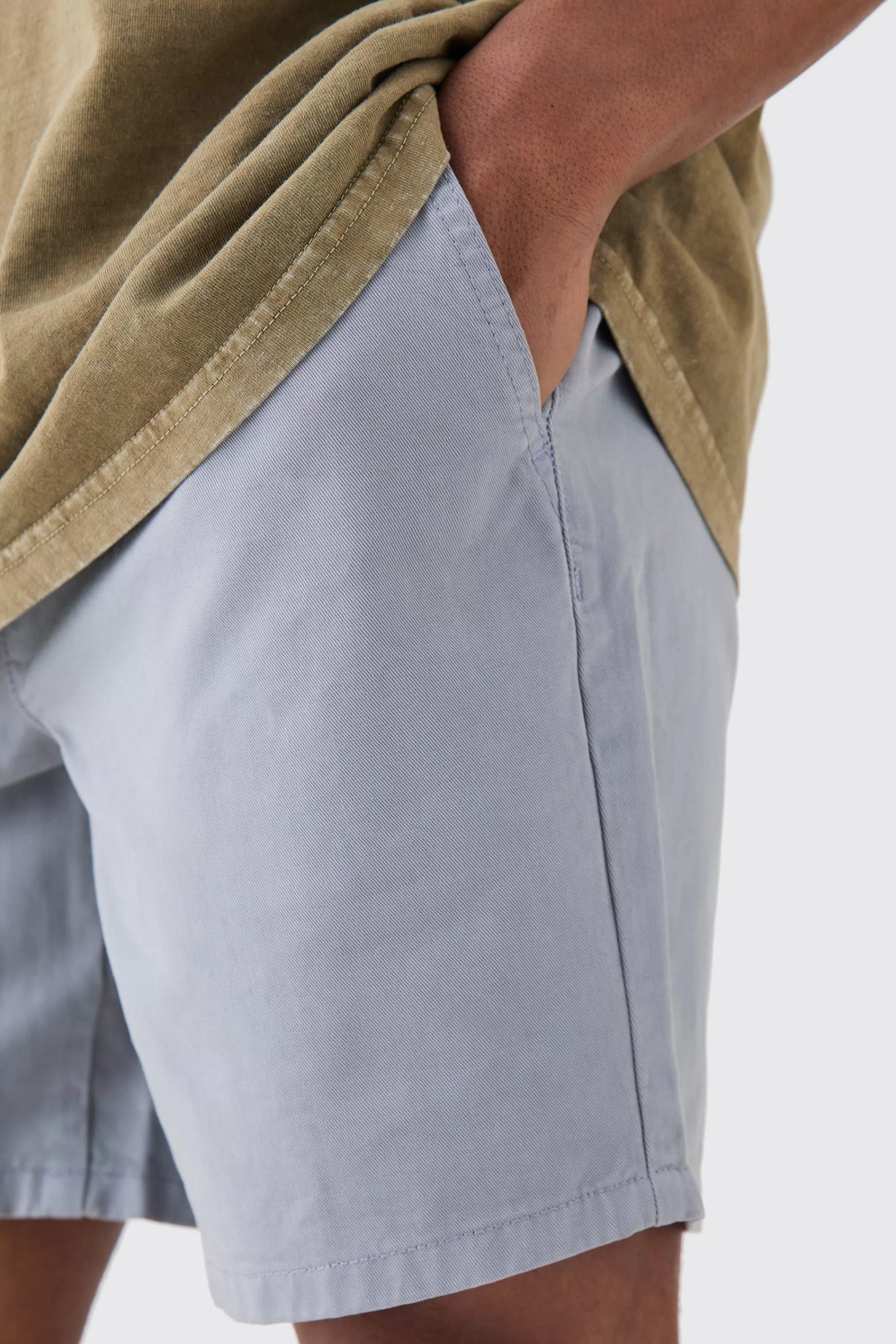 boohooMAN Shorter Length Relaxed Fit Elasticated Waist Chino Shorts In | UK