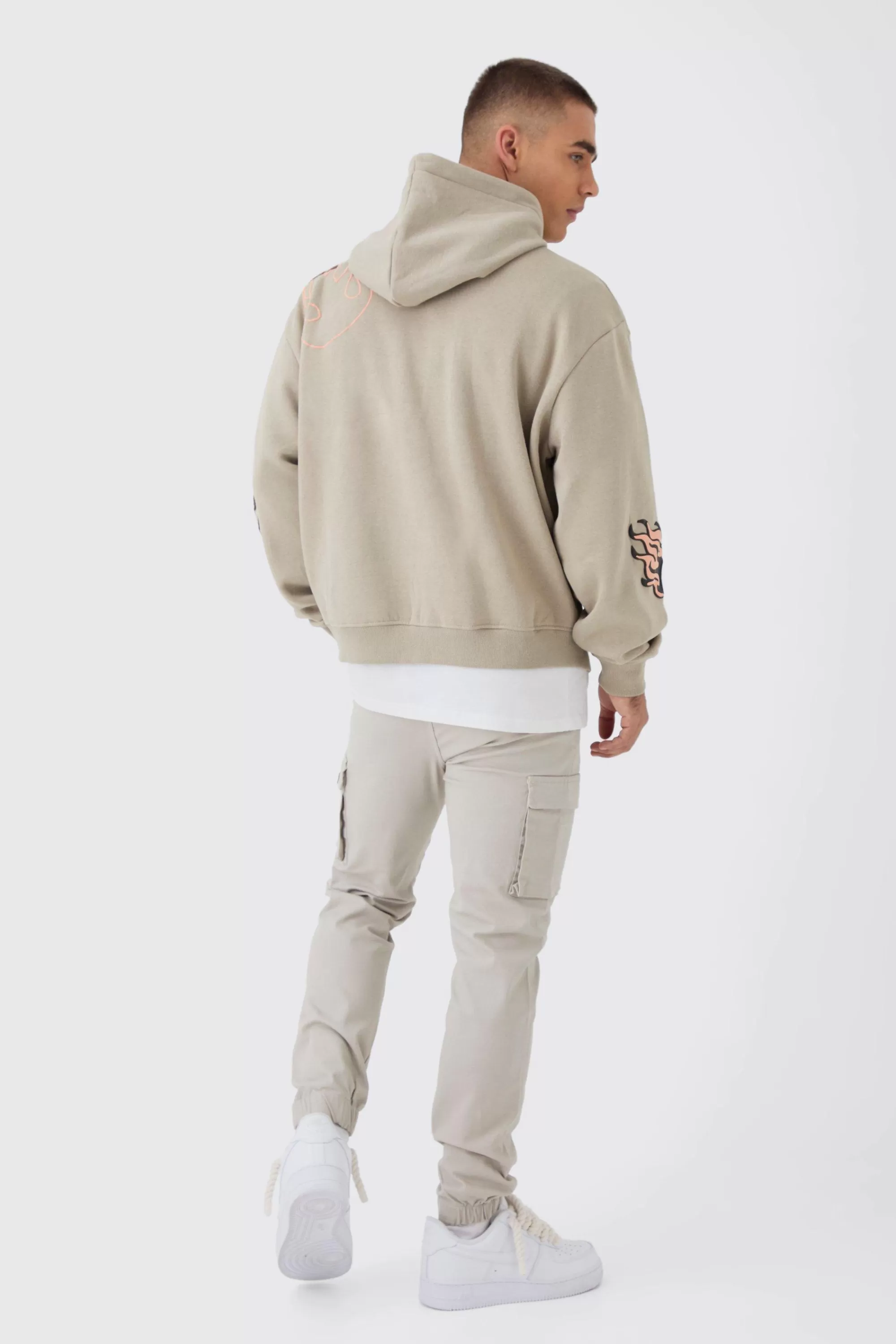 boohooMAN Slim Fit Elasticated Waist Woven Tab Cuffed Cargo Trousers | UK