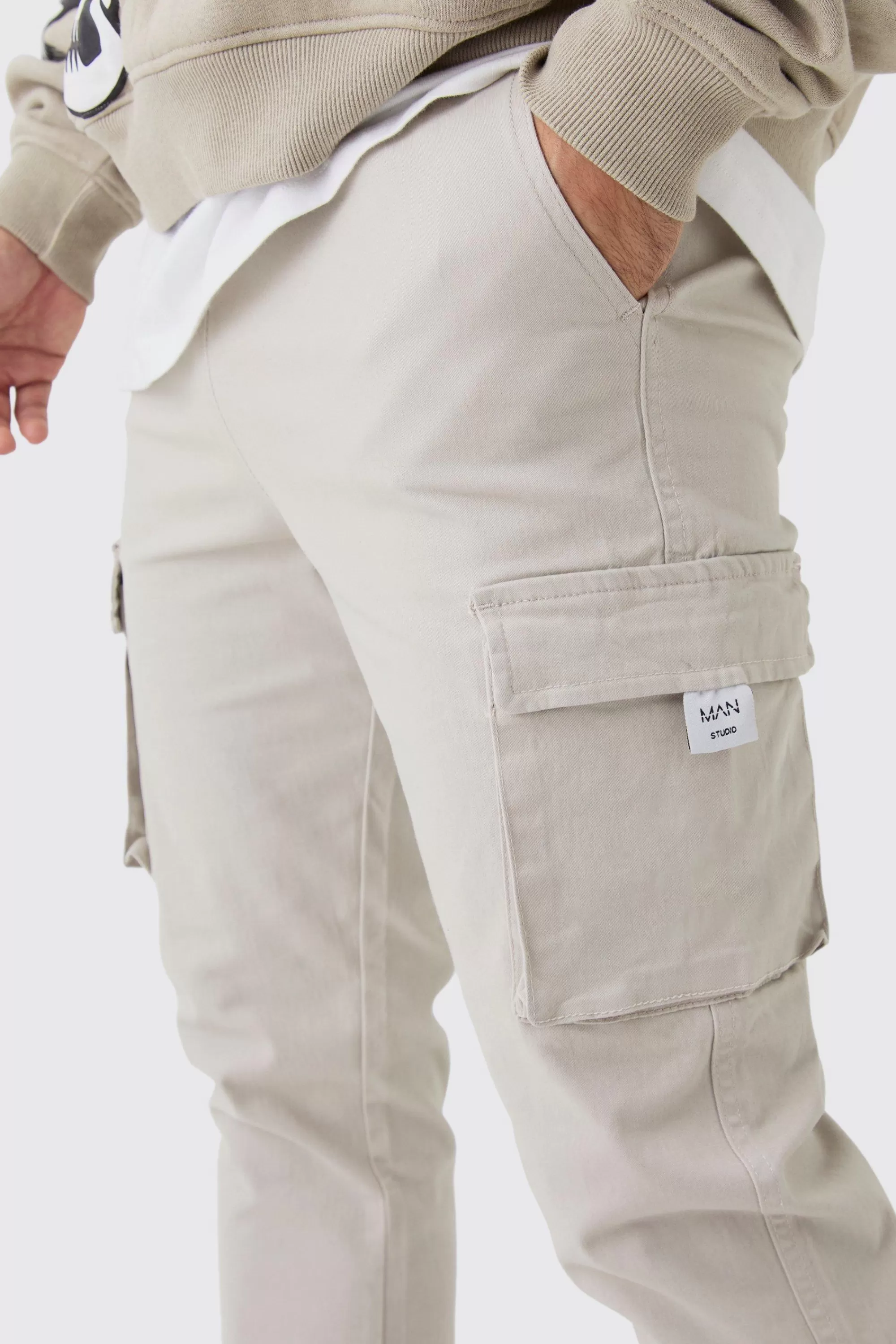 boohooMAN Slim Fit Elasticated Waist Woven Tab Cuffed Cargo Trousers | UK