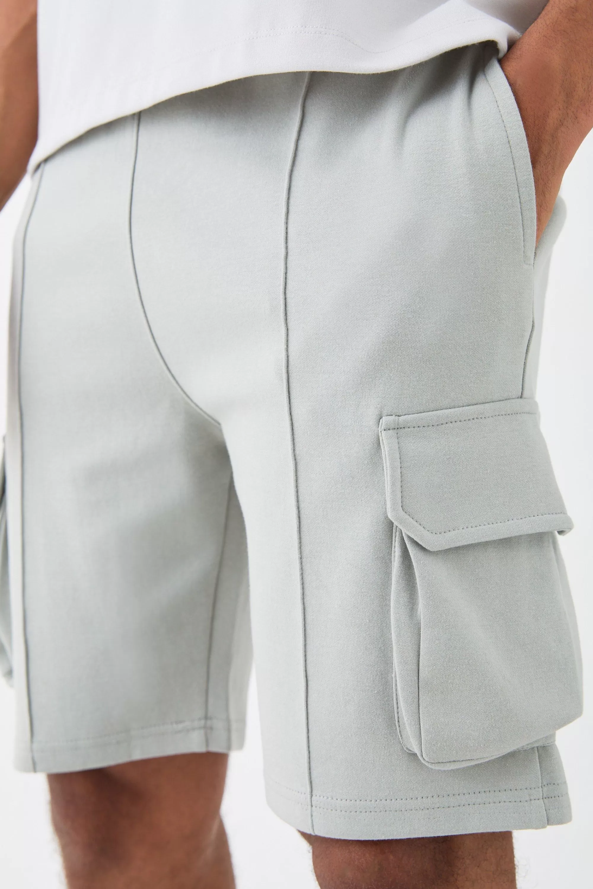 boohooMAN Slim Fit Interlock Pintuck Detail Cargo Shorts | UK