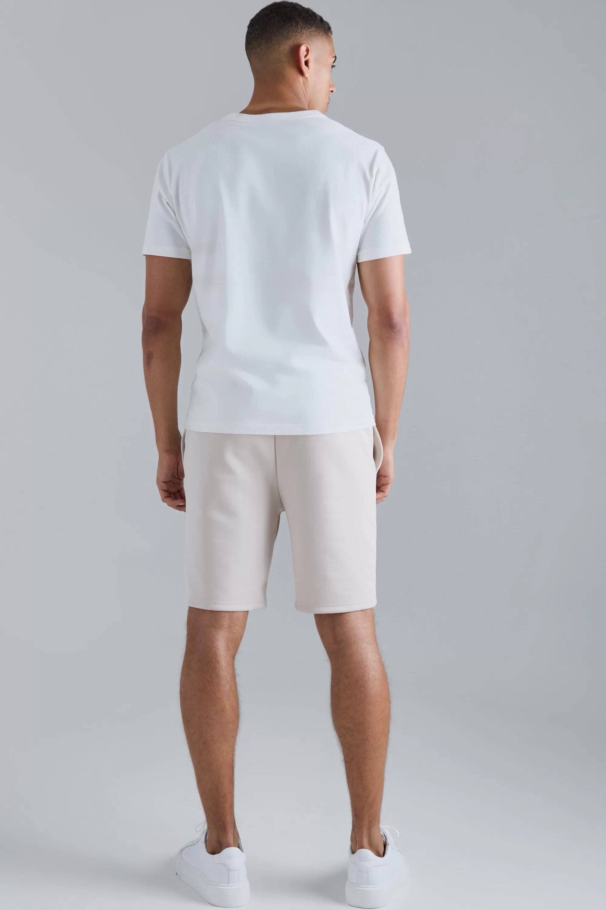 boohooMAN Slim Fit Pintuck Scuba Short | UK