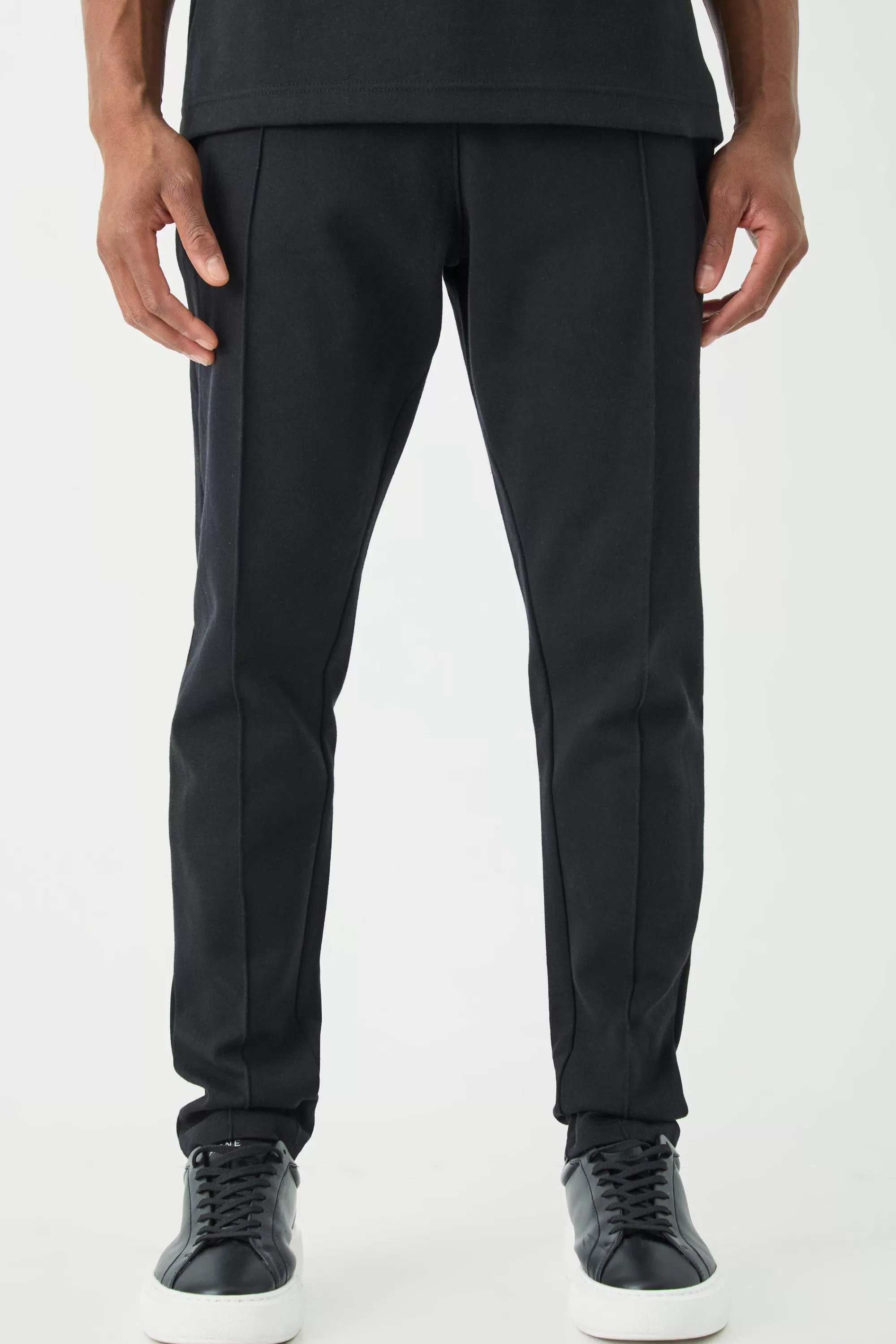 boohooMAN Slim Tapered Interlock Pintuck Jogger | UK