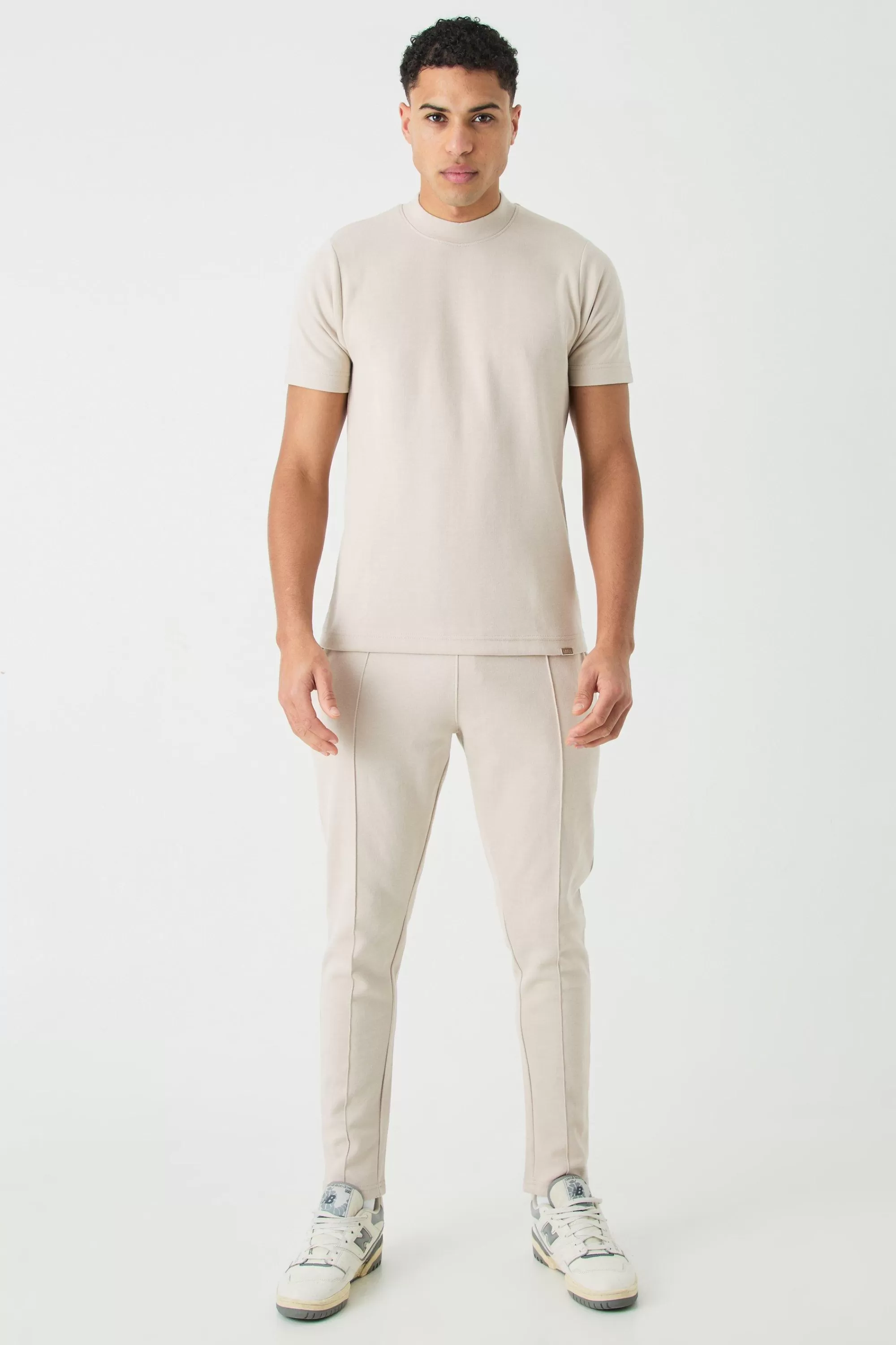 boohooMAN Slim T-shirt & Jogger Interlock Set | UK