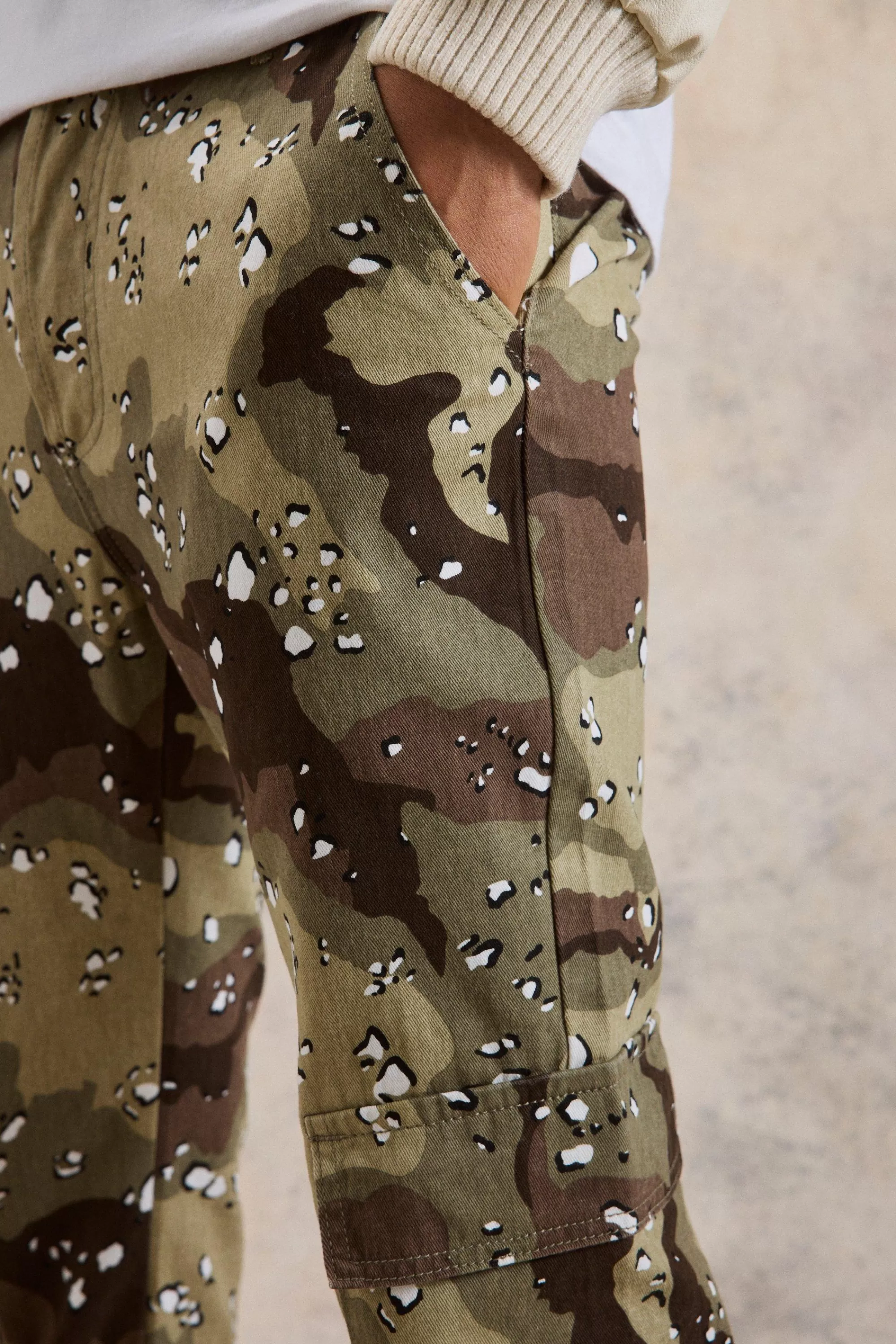 boohooMAN Slim Zip Flare Gusset Multi Cargo Camo Trouser | UK