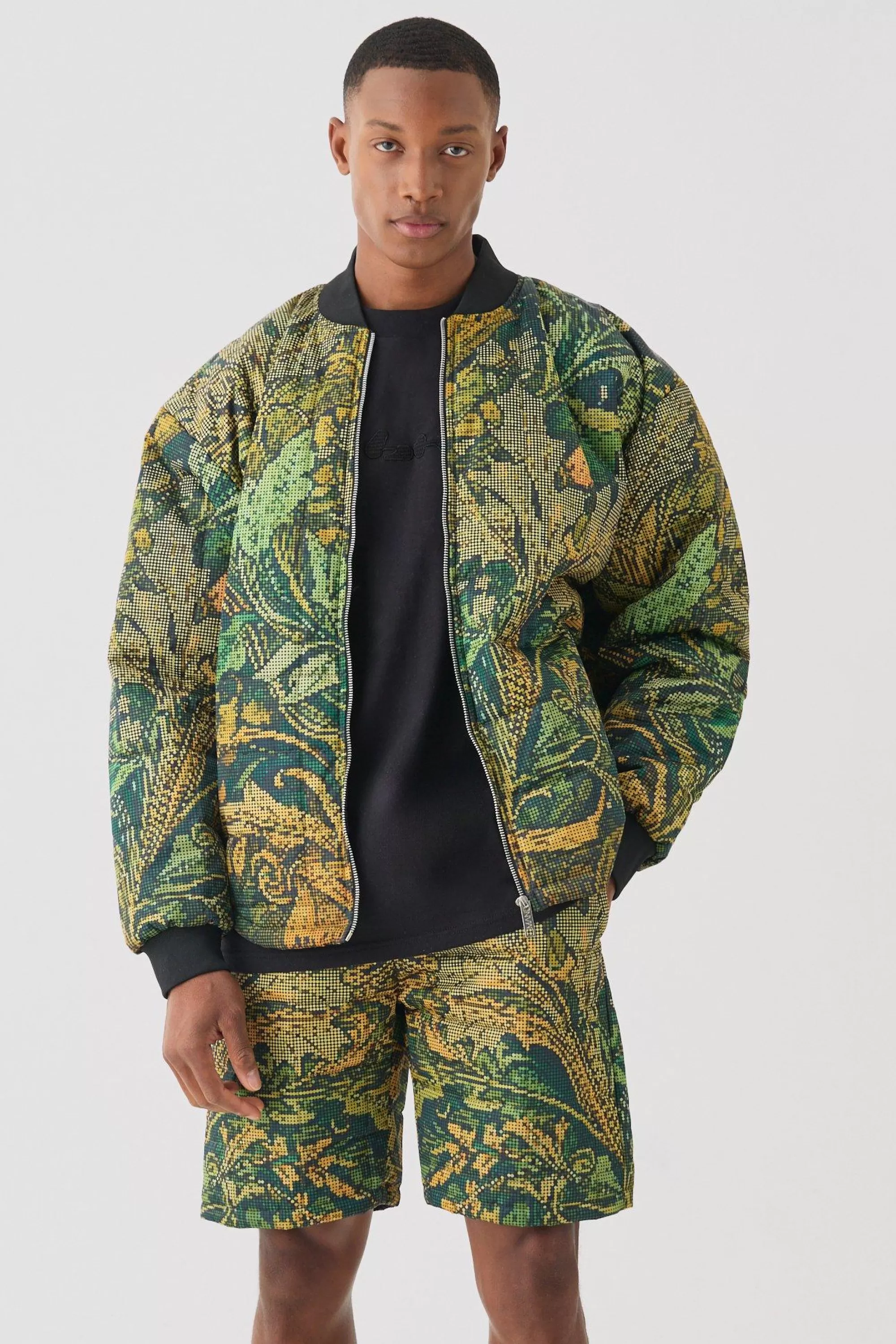 boohooMAN Square Quilted Tapestry Short & Bomber Jacket Set | UK