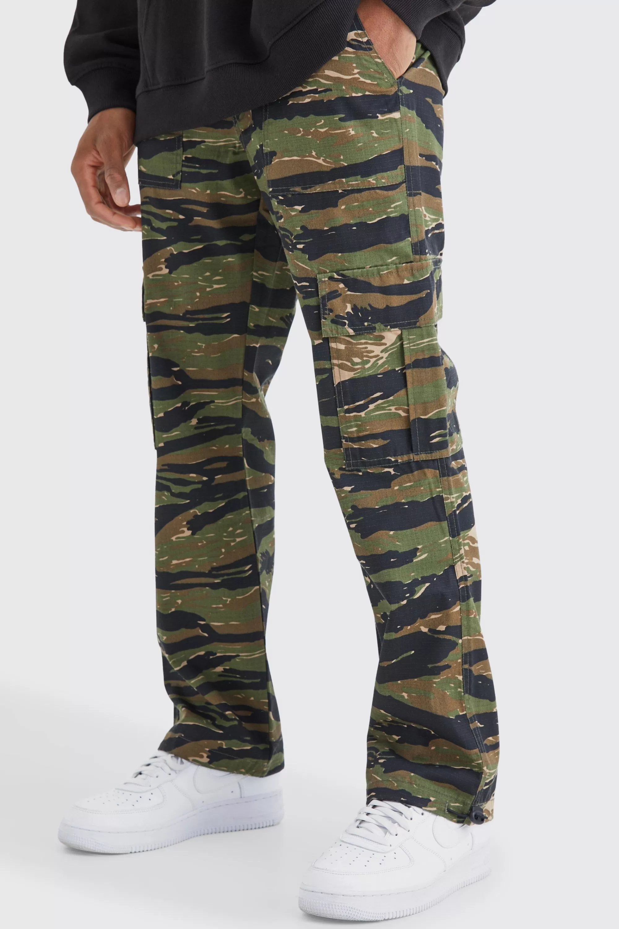 boohooMAN Straight Leg Camo Trouser | UK