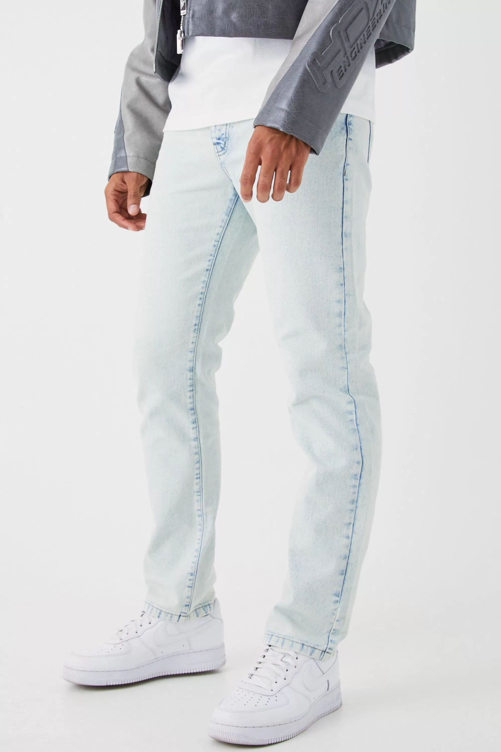 boohooMAN Straight Rigid Jean | UK