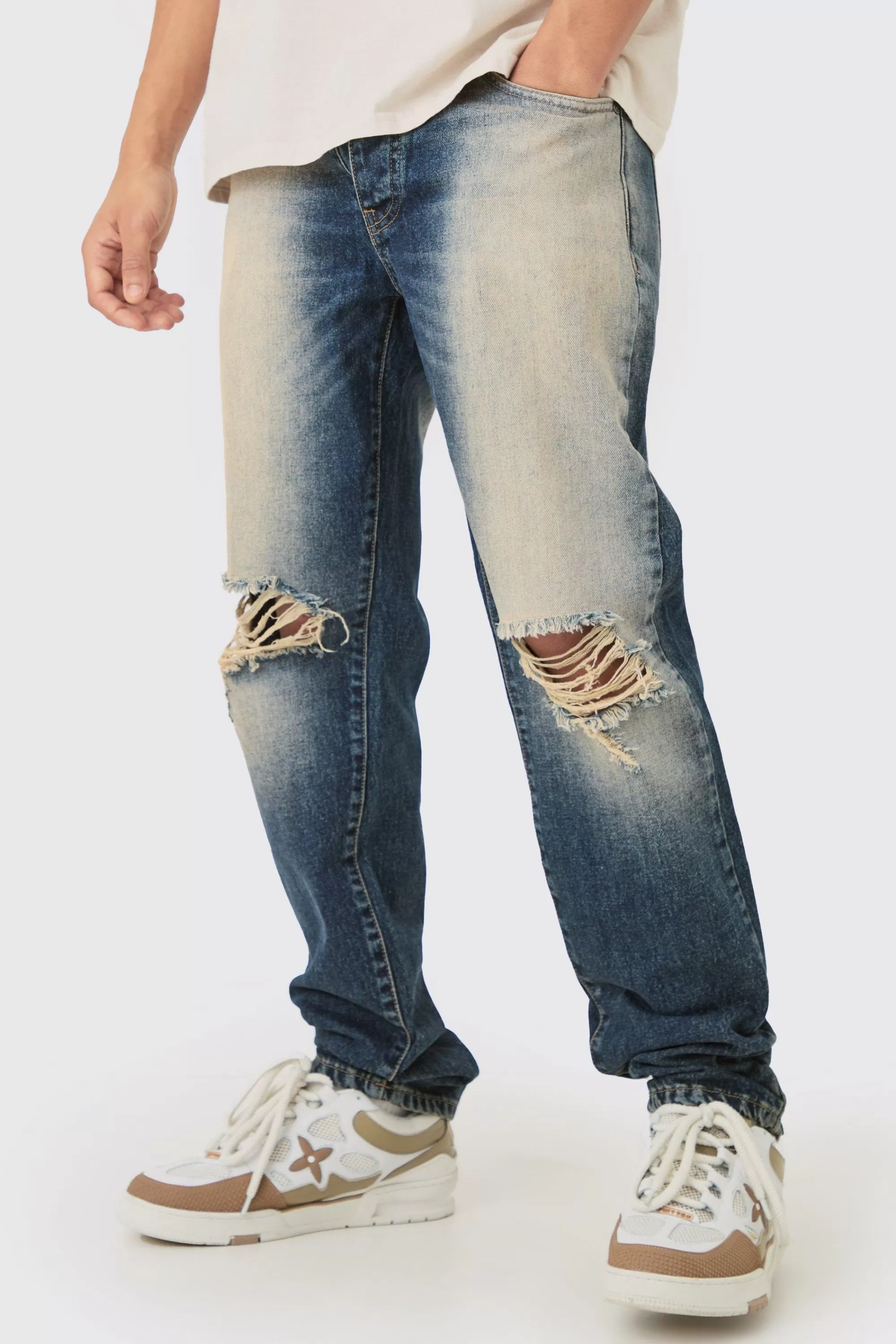 boohooMAN Straight Rigid Washed Ripped Knee Jeans | UK