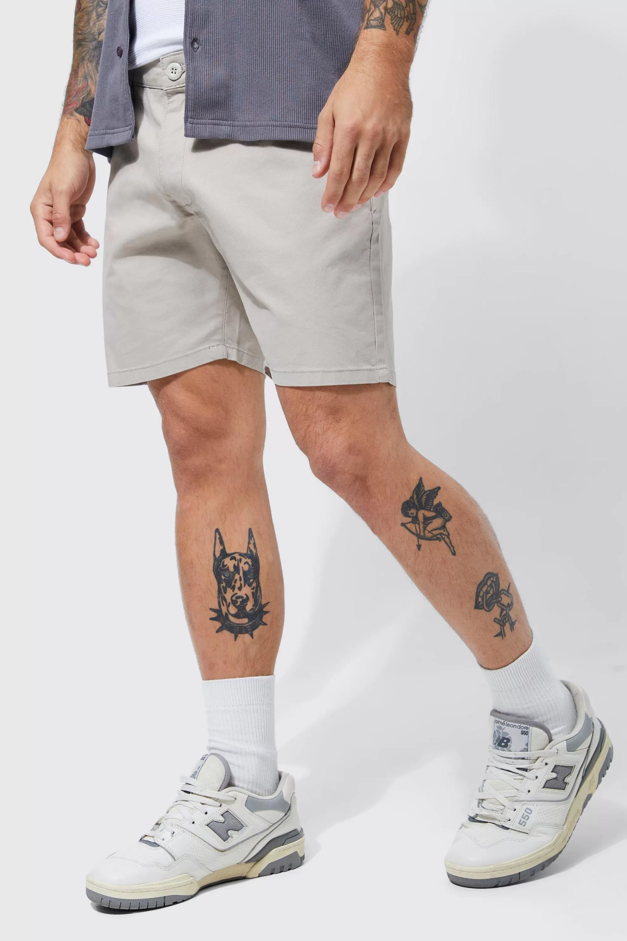 boohooMAN Stretch Slim Fixed Waistband Chino Short | UK