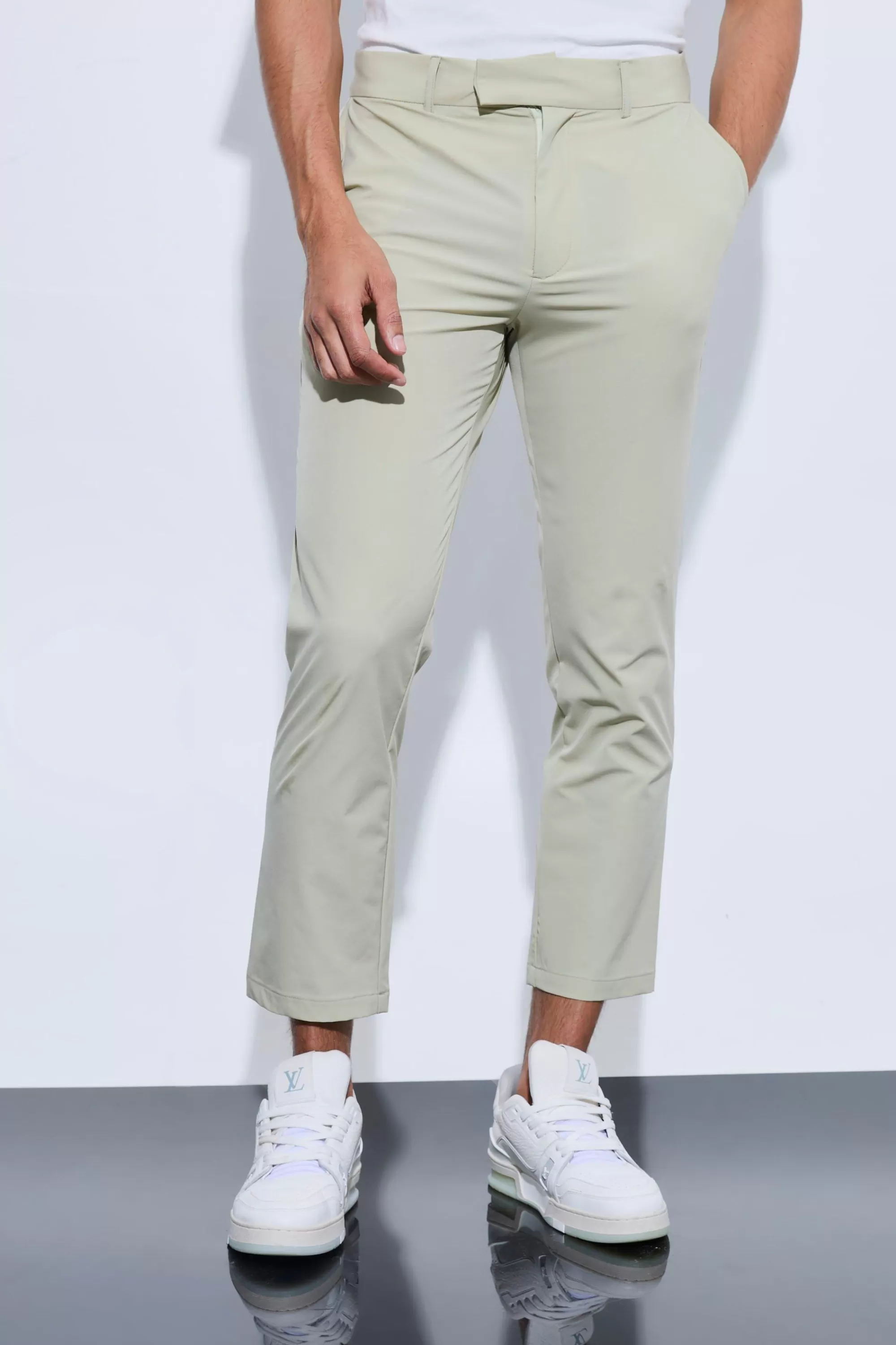 boohooMAN Stretch Tailored Cropped Trousers | UK