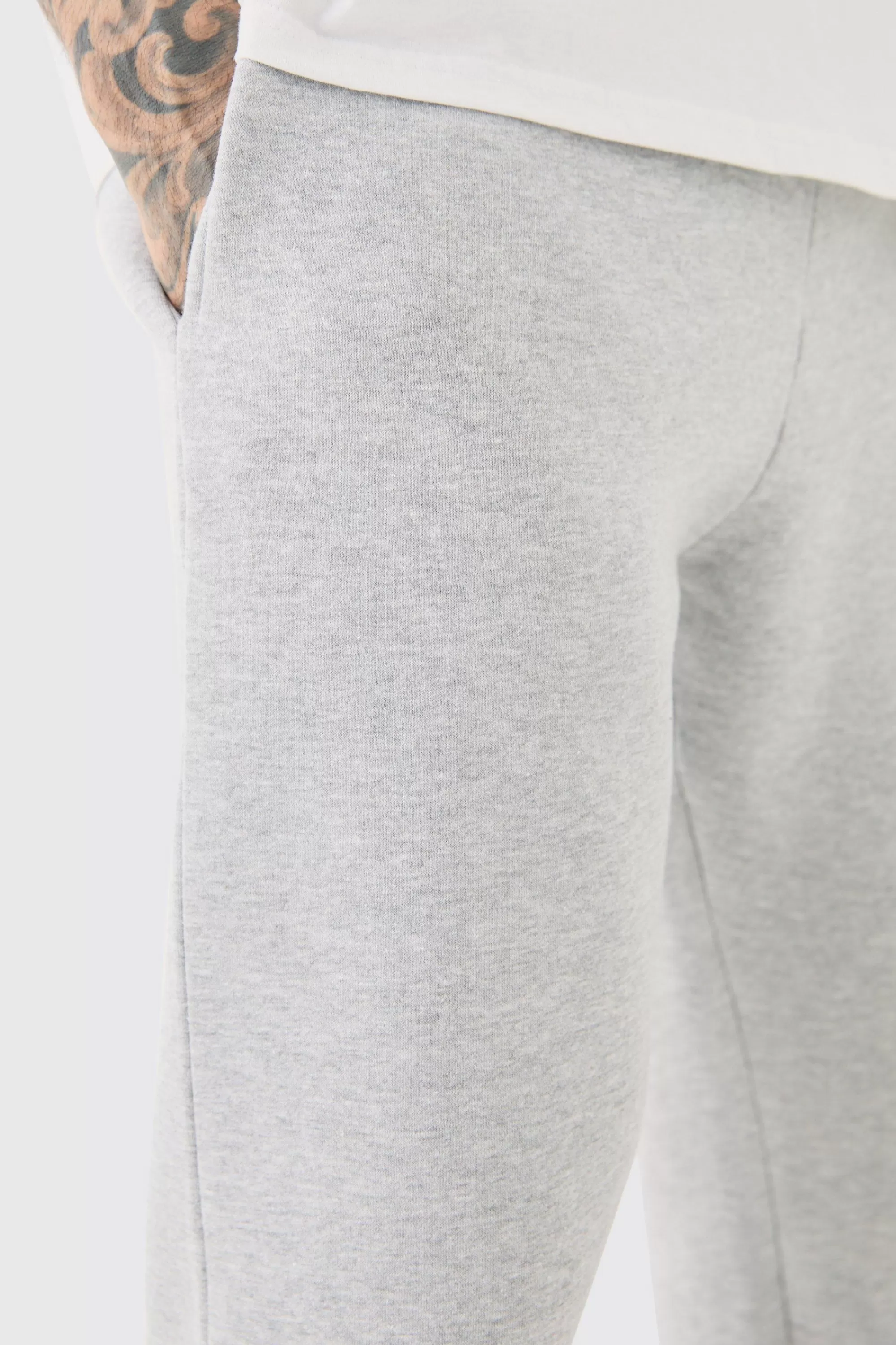 boohooMAN Tall Basic Skinny Fit Jogger In | UK