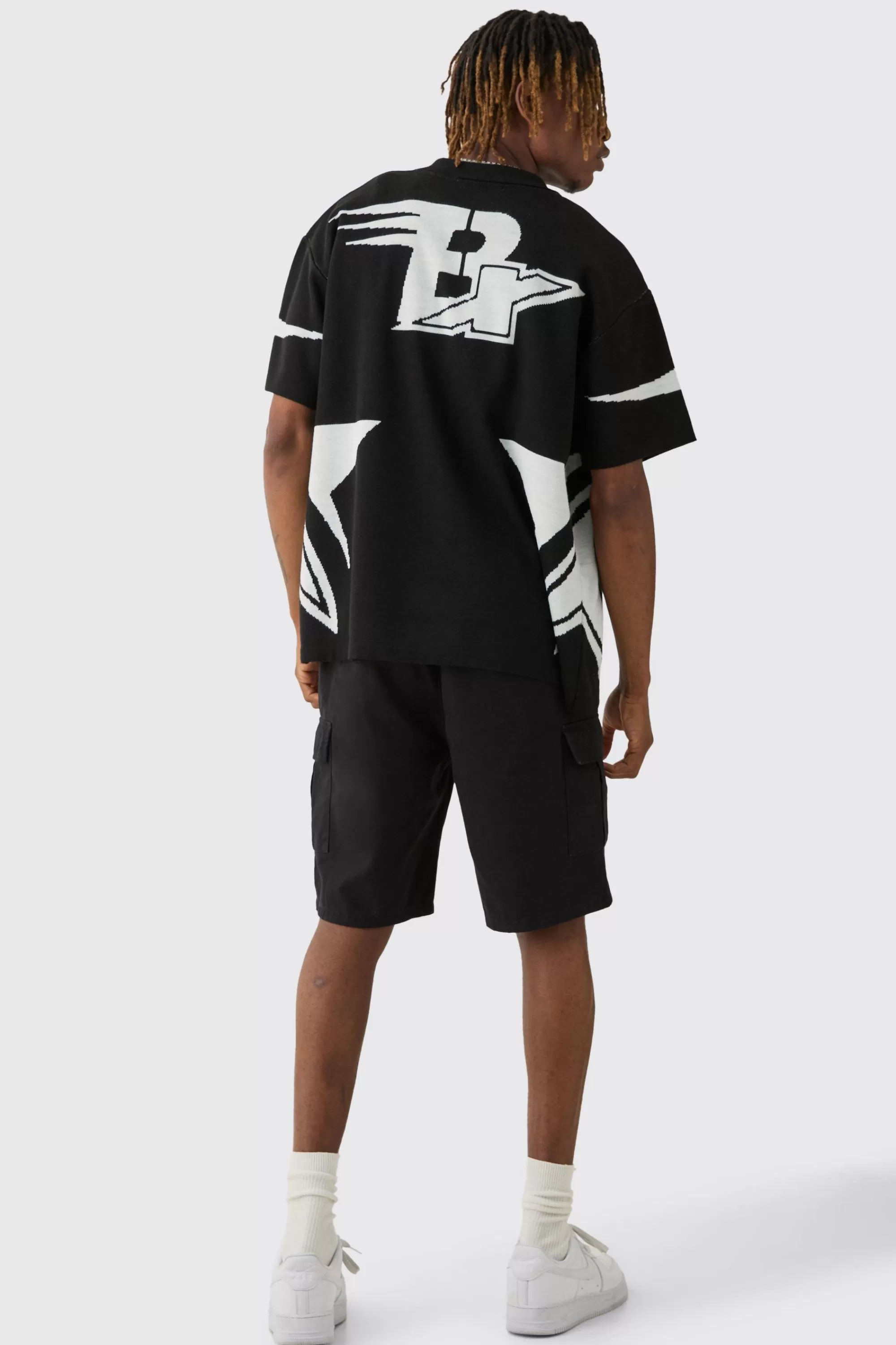 boohooMAN Tall Elasticated Waist Relaxed Fit Cargo Shorts | UK