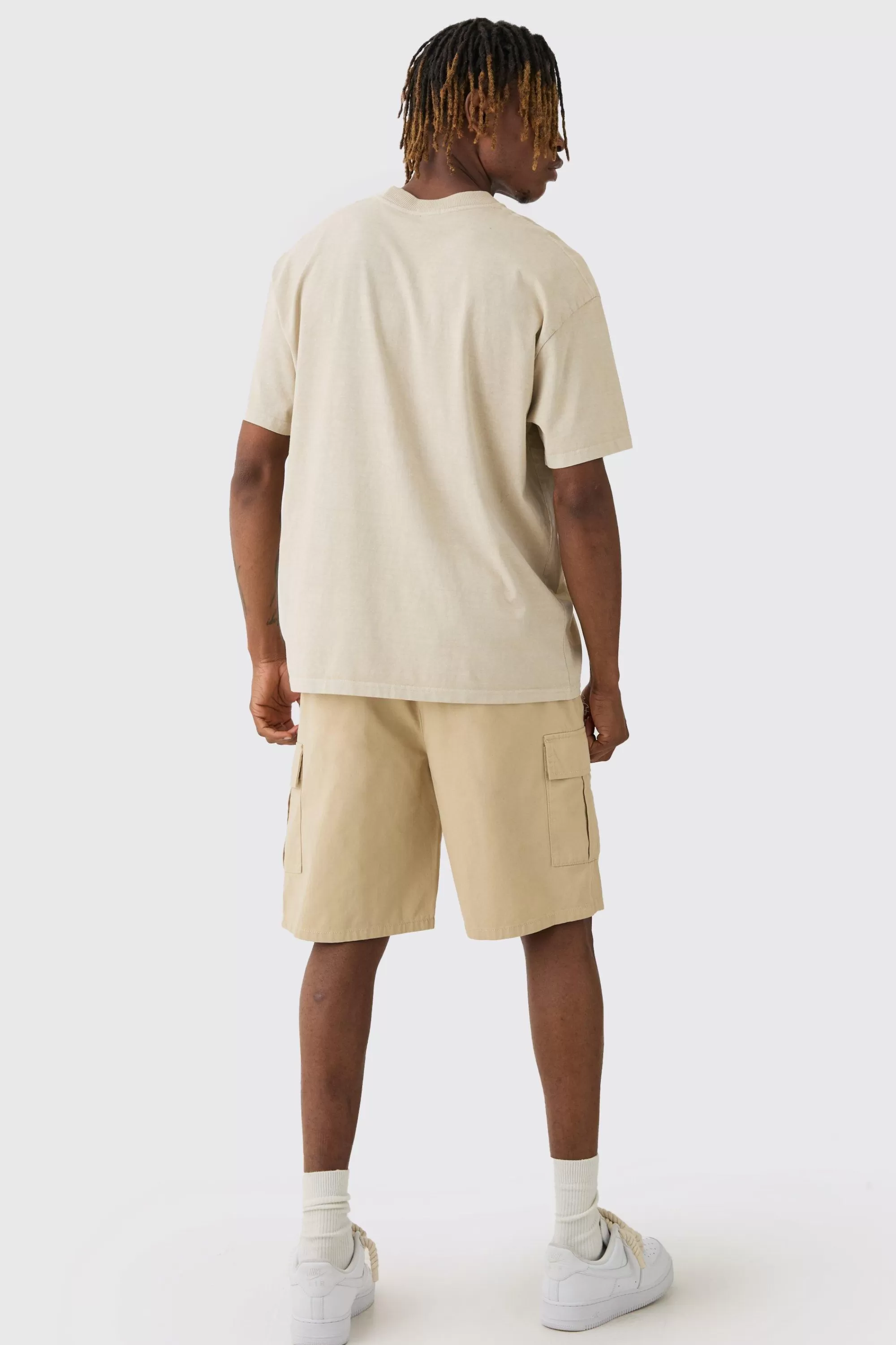 boohooMAN Tall Elasticated Waist Relaxed Fit Cargo Shorts | UK