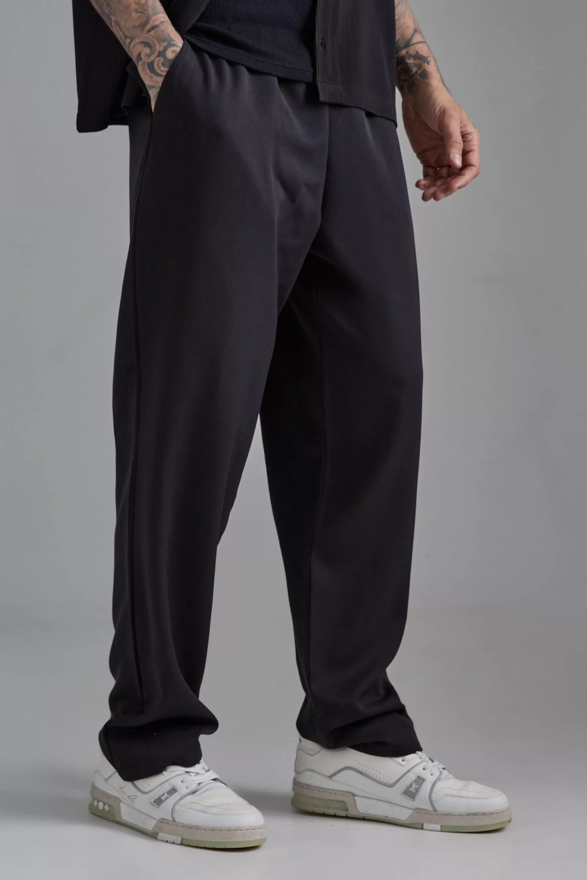 boohooMAN Tall Elasticated Waist Smart Straight Fit Trousers | UK