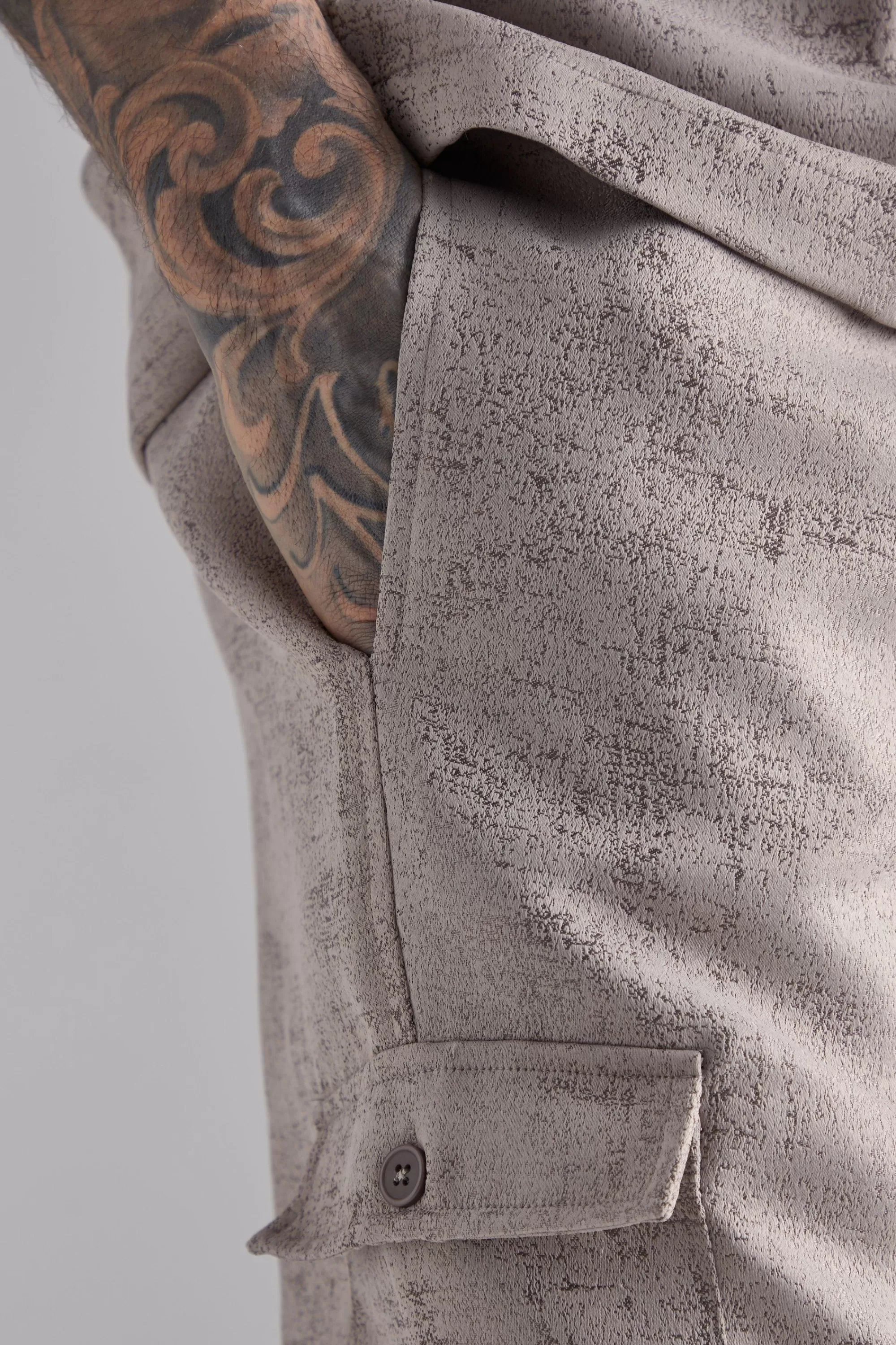 boohooMAN Tall Elasticated Waist Textured Cargo Short In | UK