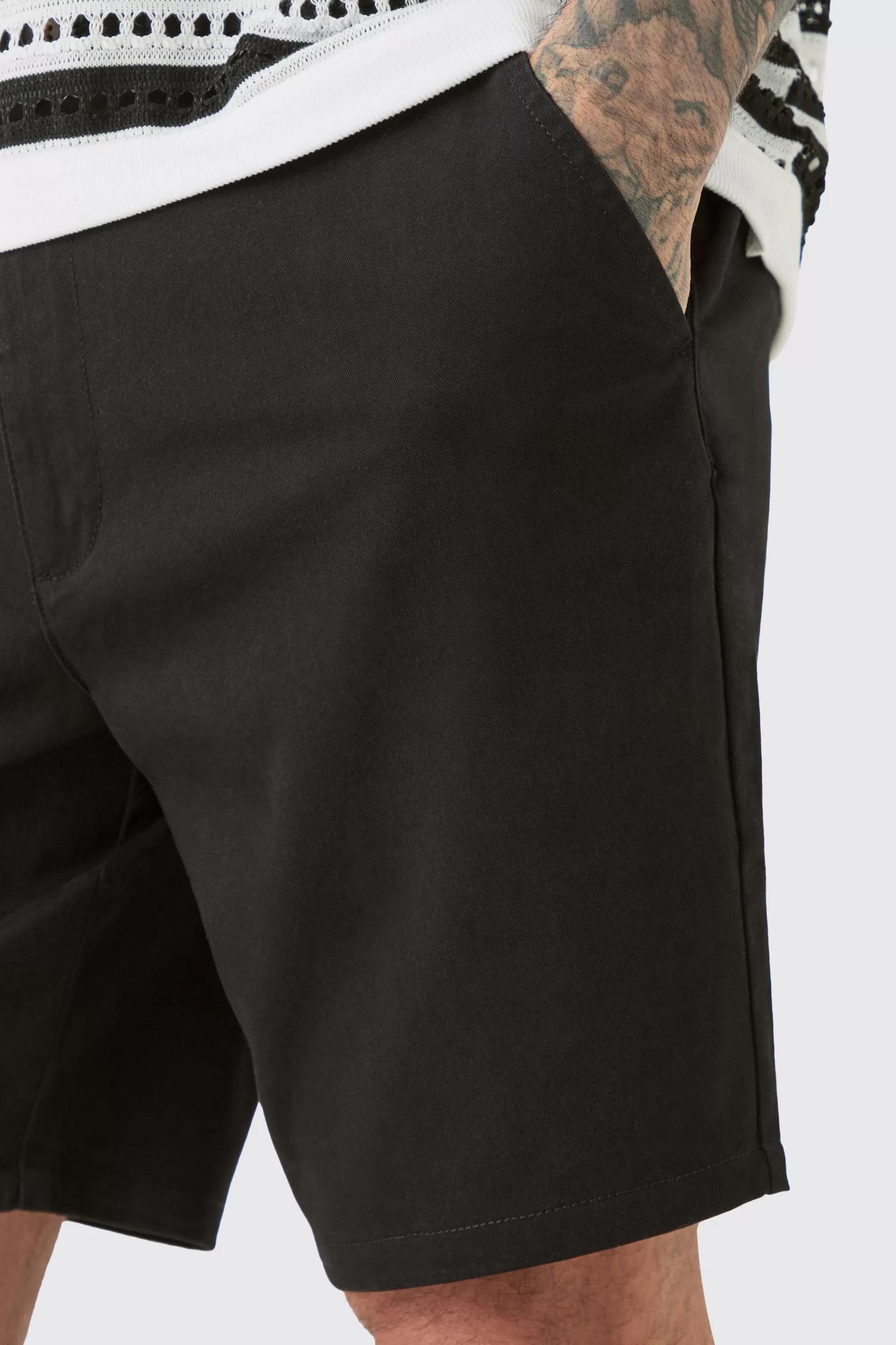 boohooMAN Tall Fixed Waist Skinny Fit Chino Shorts | UK