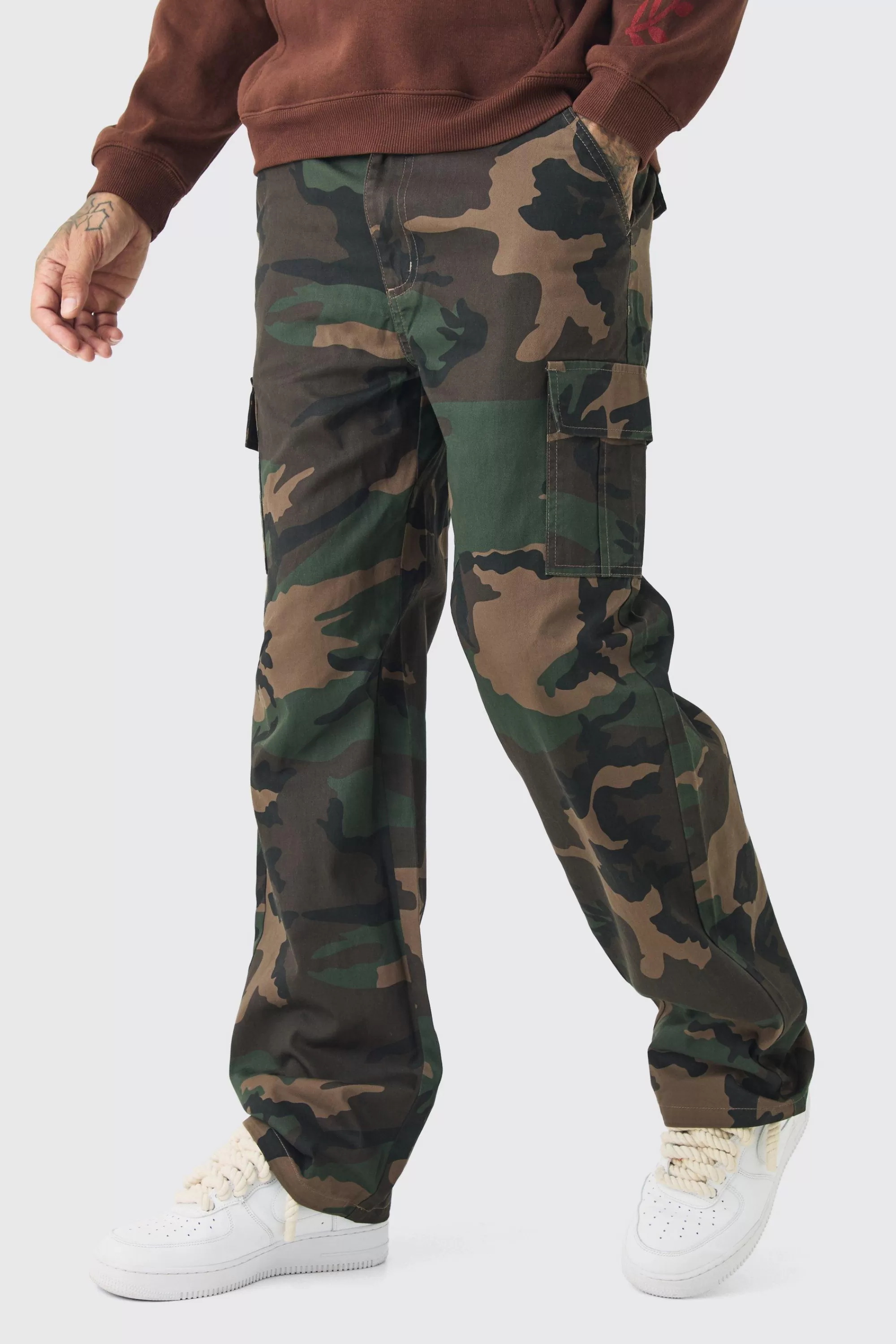 boohooMAN Tall Fixed Waist Camo Twill Cargo Trouser | UK