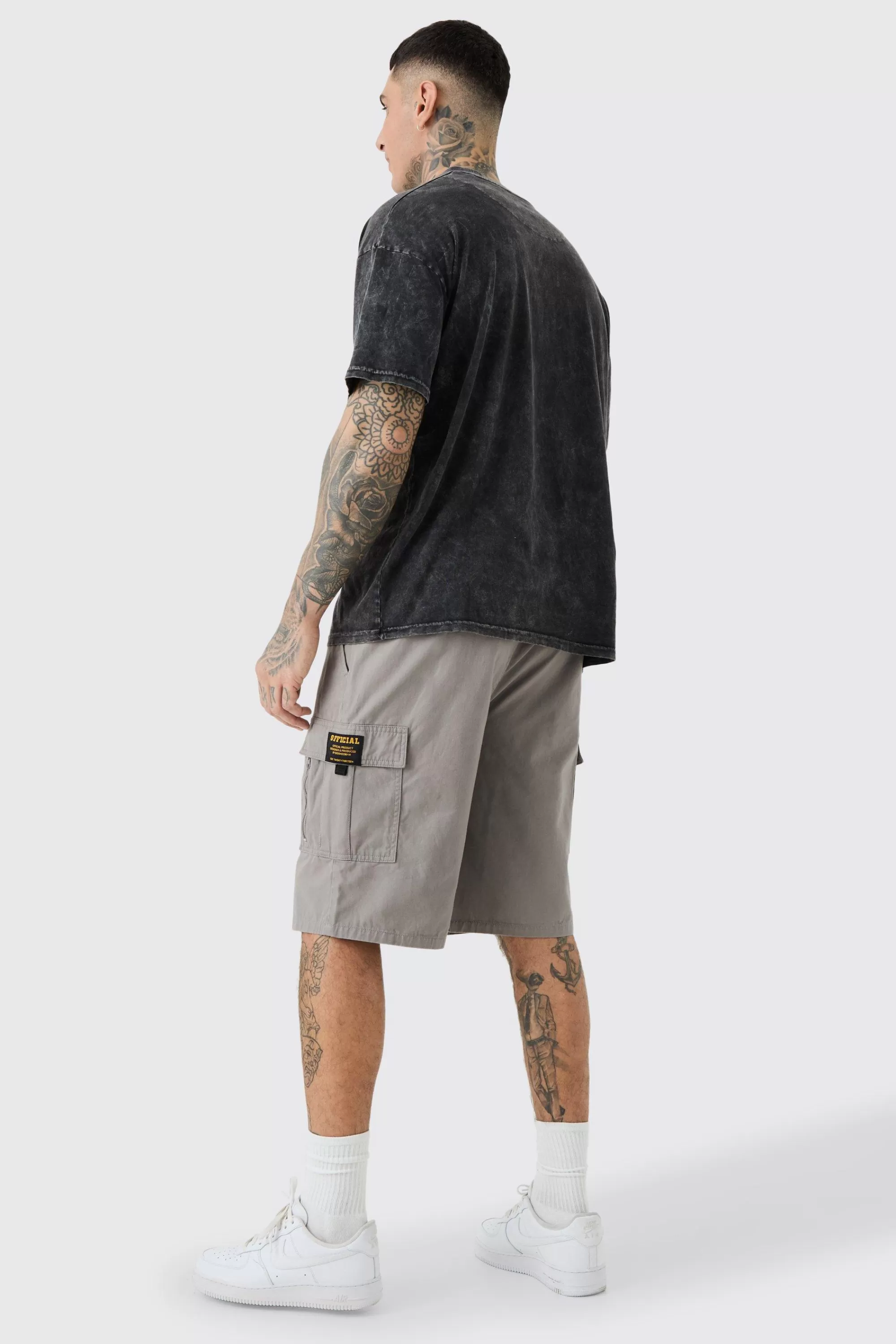 boohooMAN Tall Fixed Waist Twill Relaxed Cargo Zip Detail Tab Short | UK
