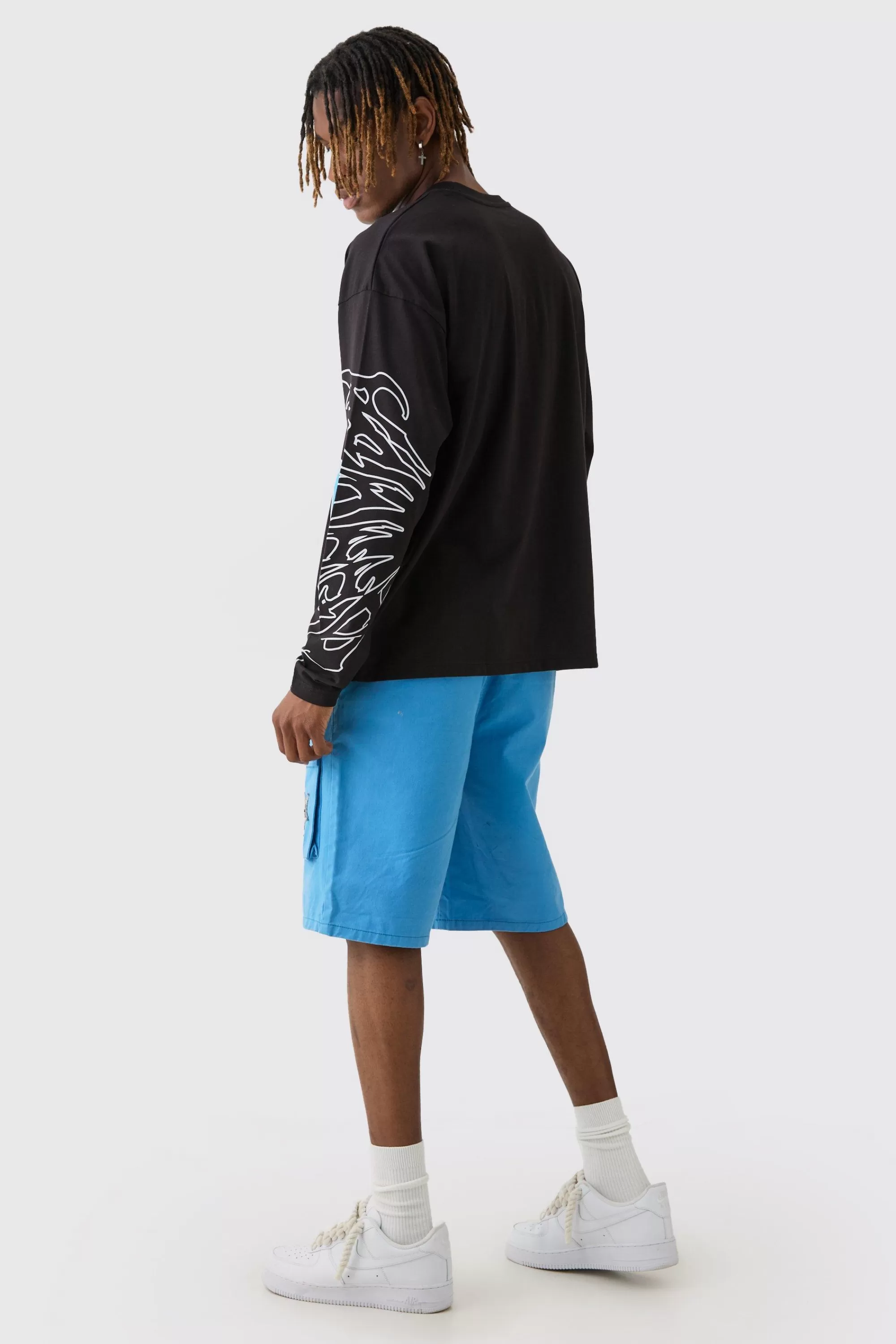 boohooMAN Tall Graphic Long Sleeve T-Shirt | UK
