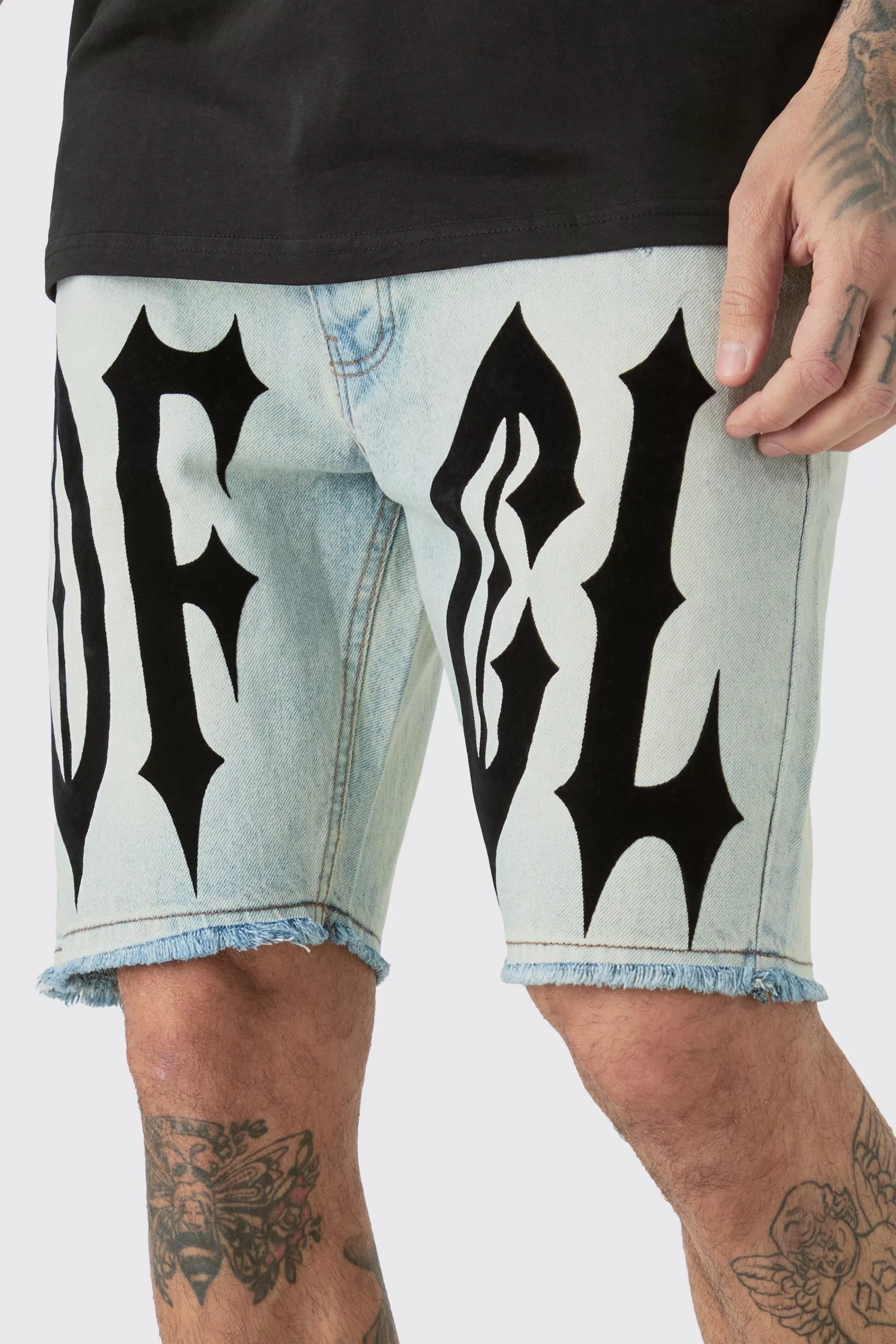 boohooMAN Tall Wash OFCL Straight Fit Denim Short | UK