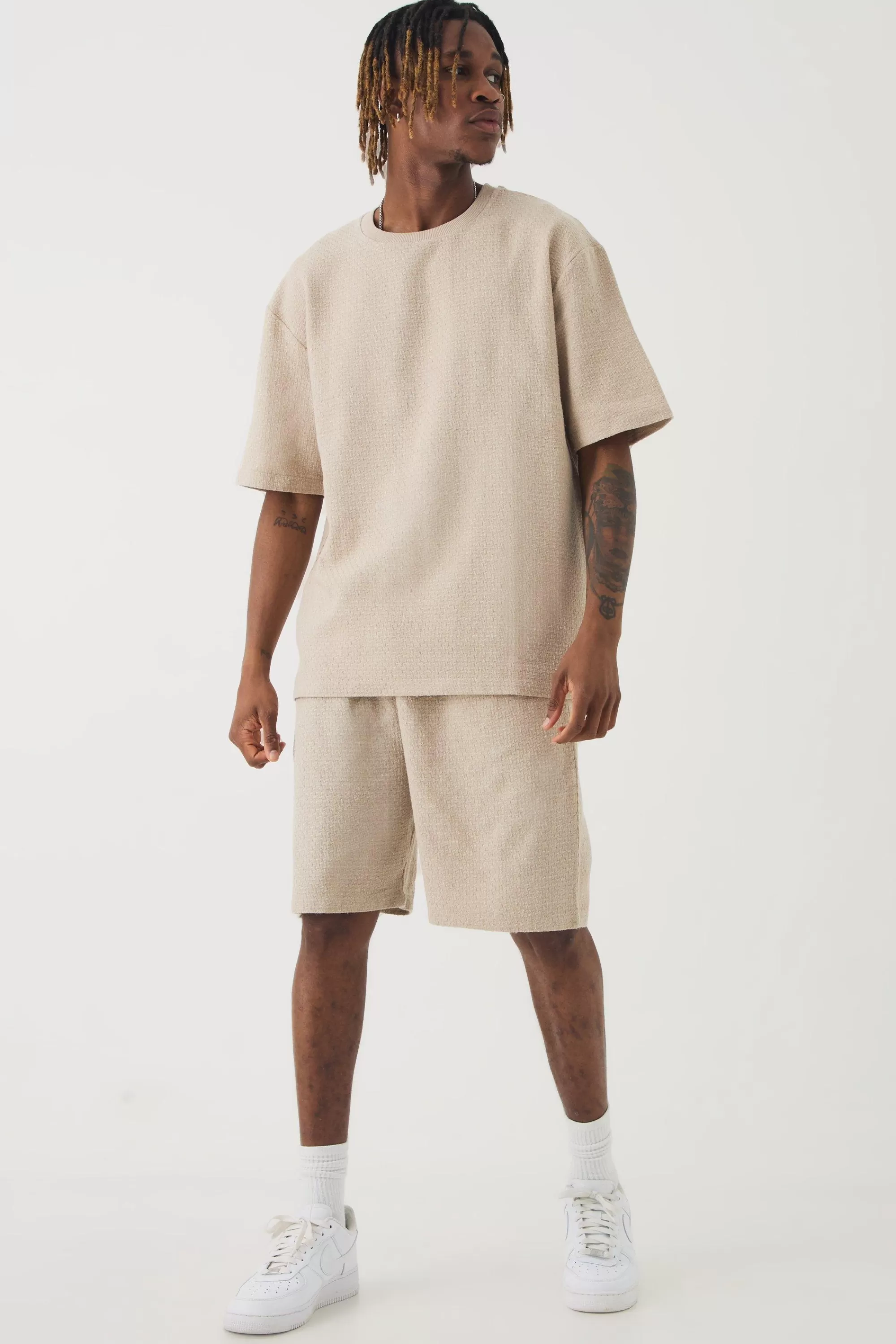 boohooMAN Tall Jacquard T-shirt & Relaxed Short | UK
