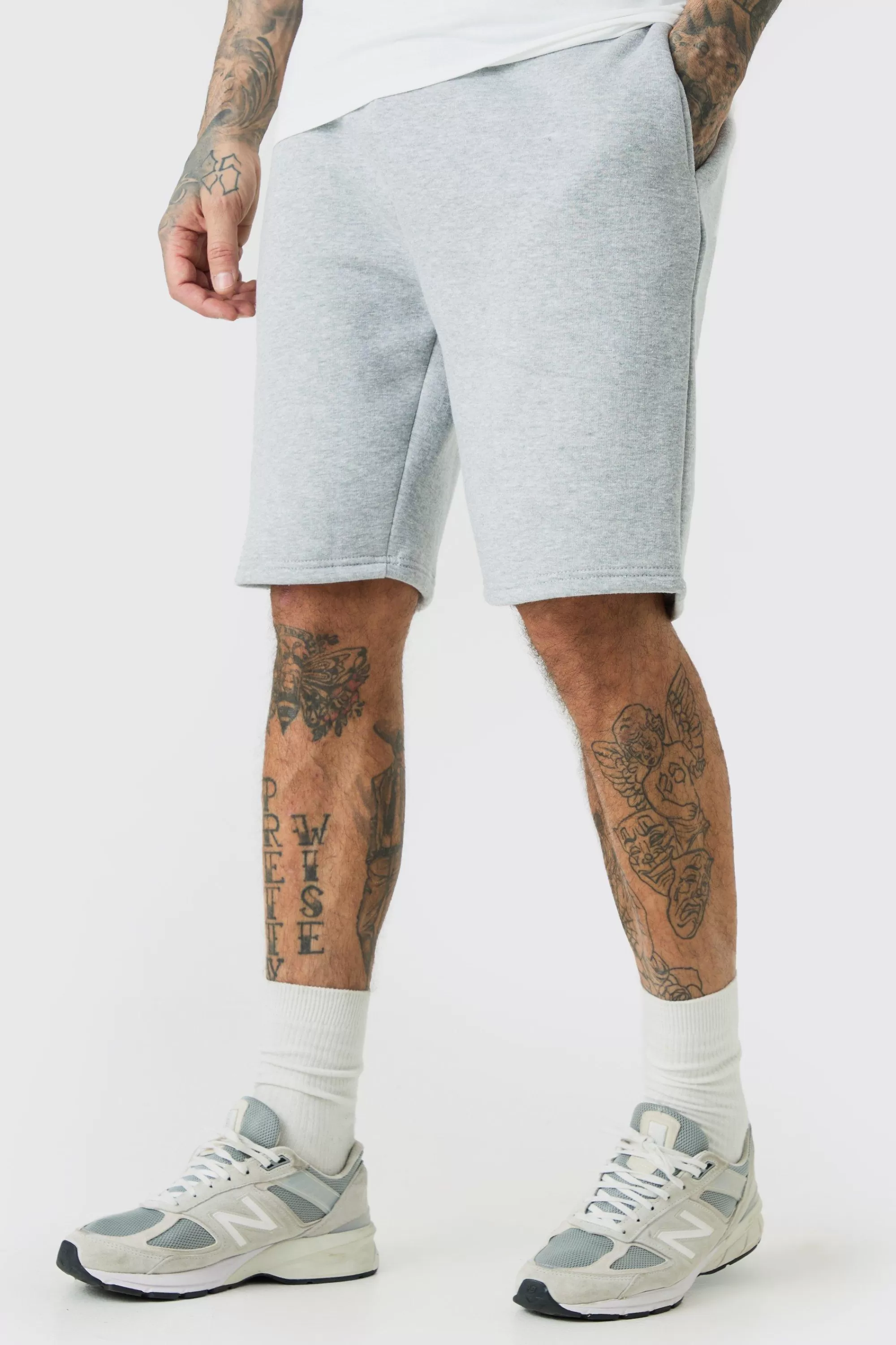 boohooMAN Tall Loose Fit Jersey Short | UK