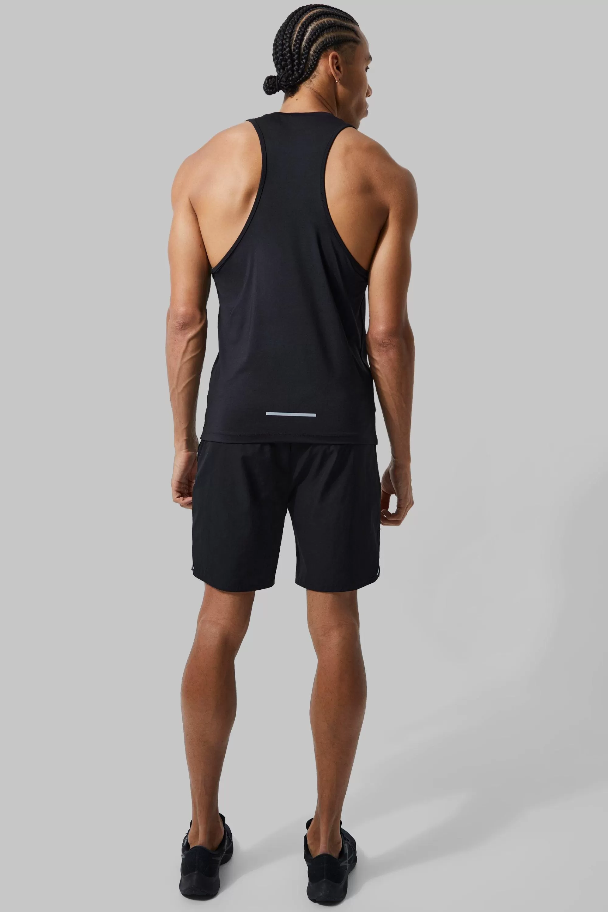 boohooMAN Tall Man Active Lightweight Performance Regular Fit 5inch Shorts | UK