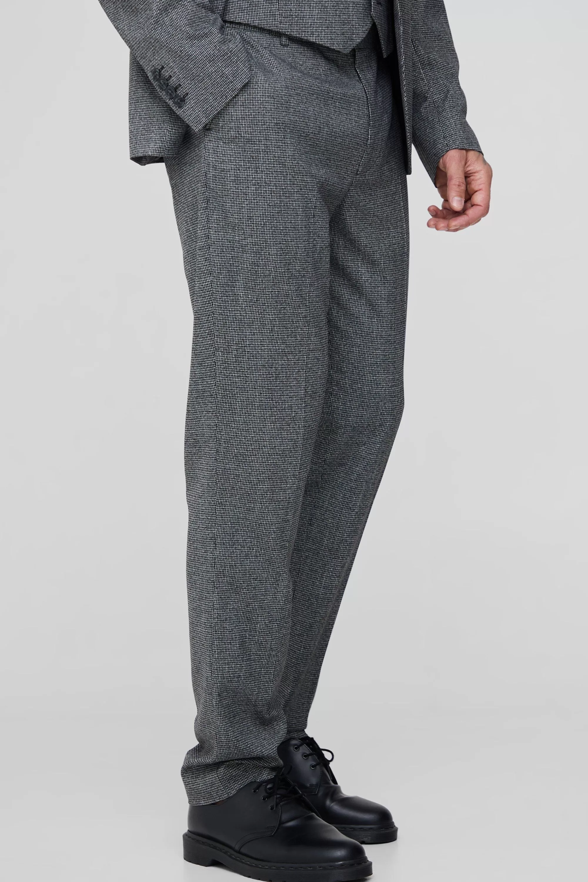 boohooMAN Tall Mini Dogtooth Slim Fit Suit Trouser | UK