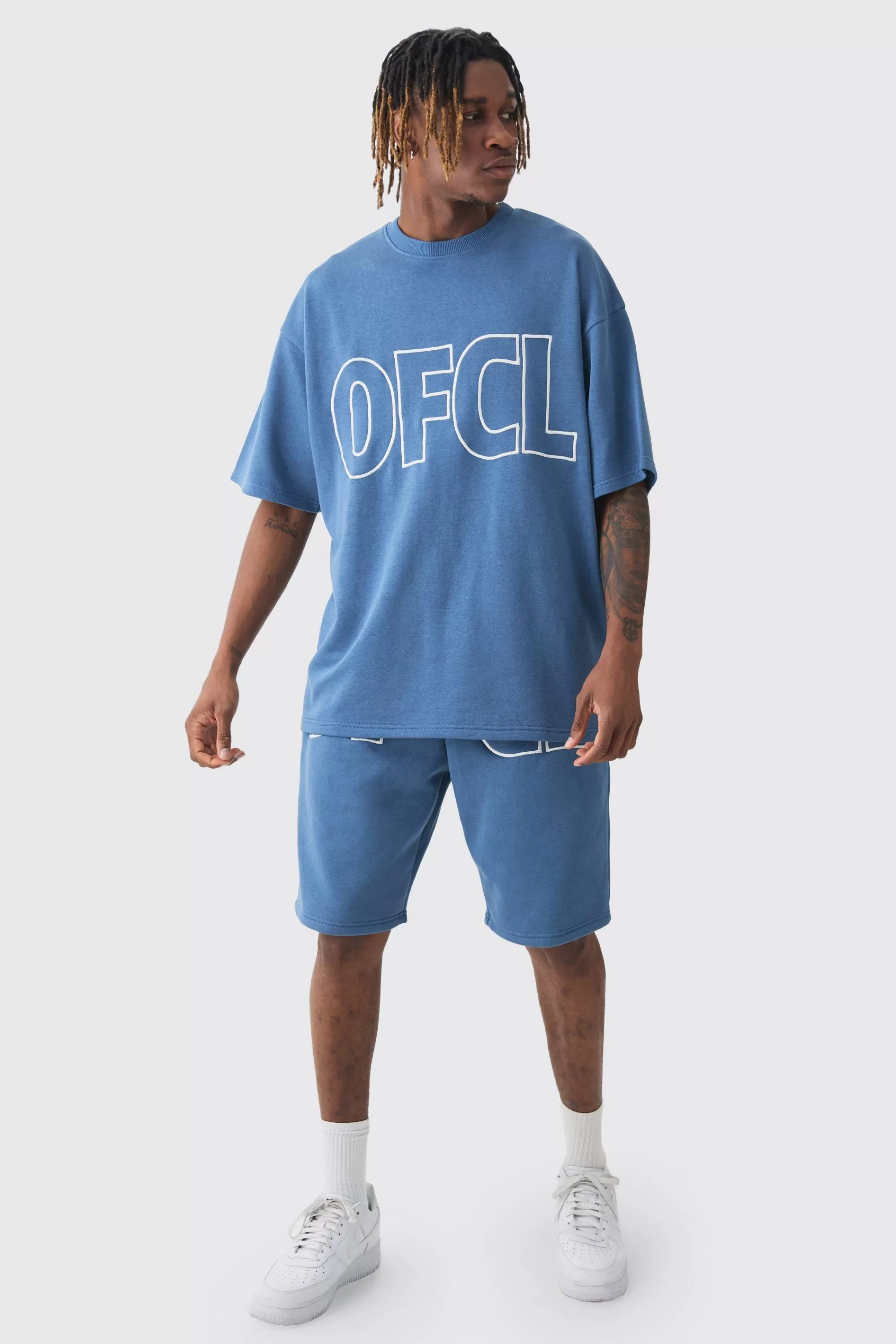 boohooMAN Tall Oversized Ofcl Applique T-shirt & Short Set | UK