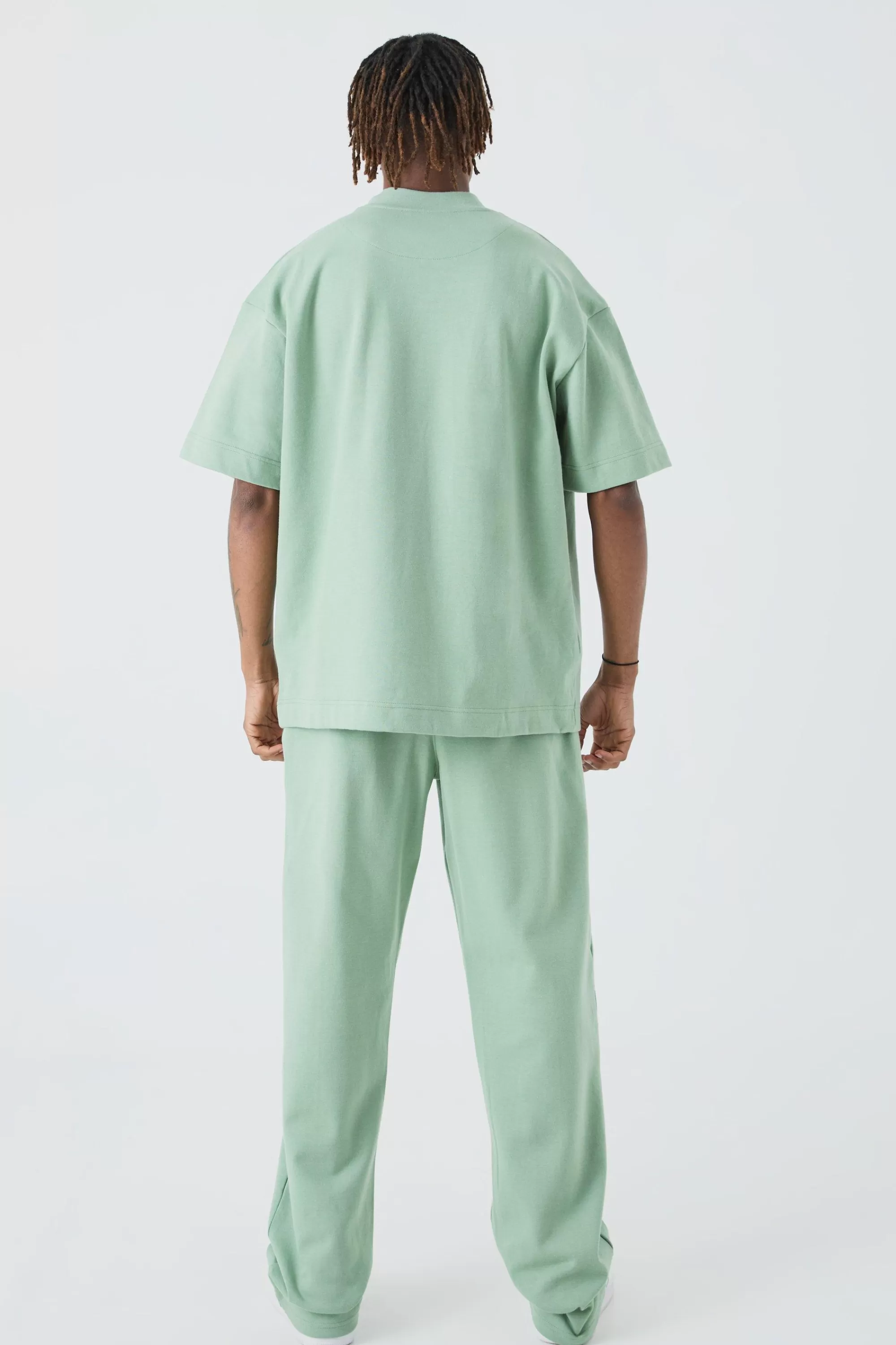 boohooMAN Tall Oversized T-shirt & Relaxed Jogger Interlock Set | UK