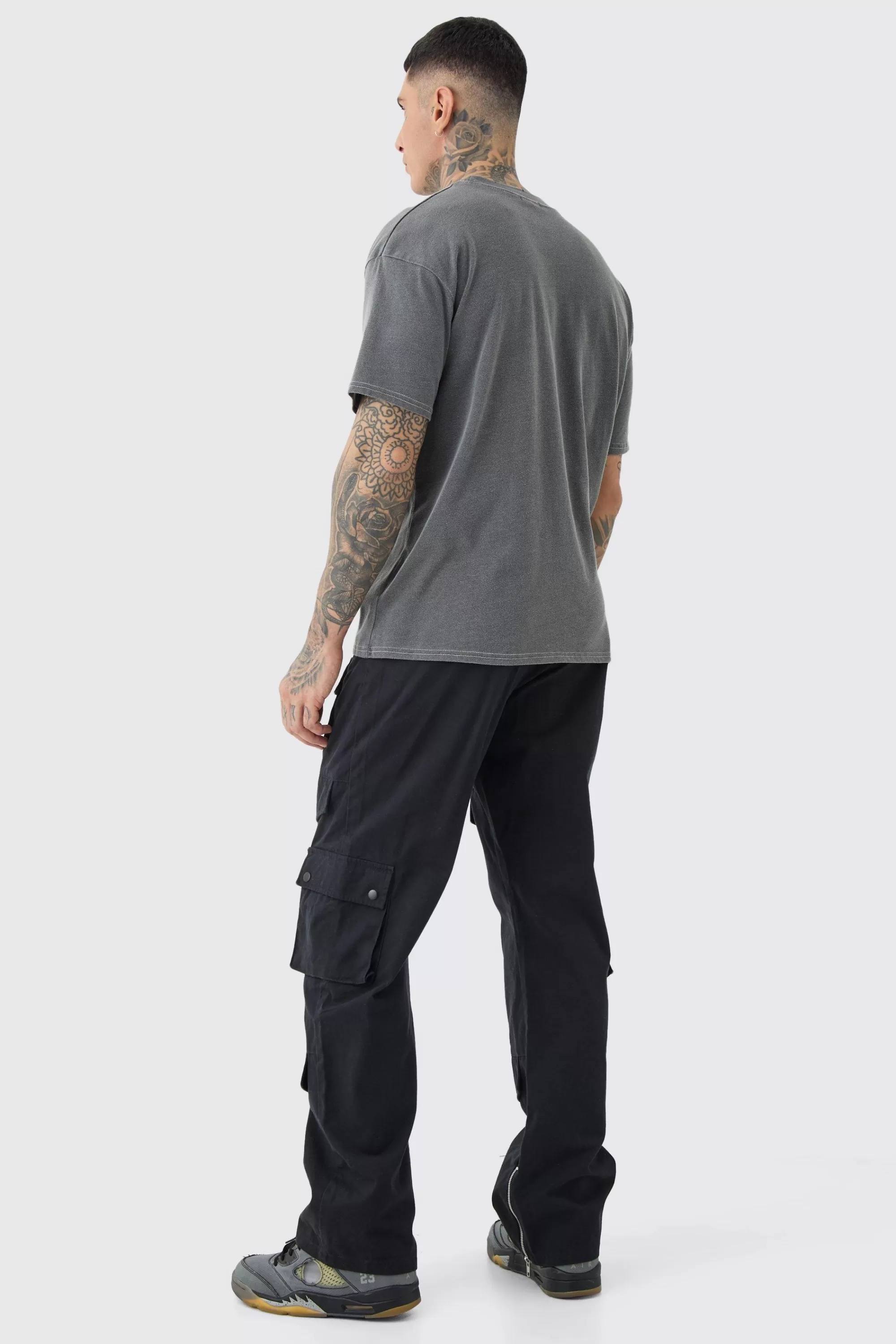 boohooMAN Tall Relaxed Fit Twill Cargo Trousers | UK