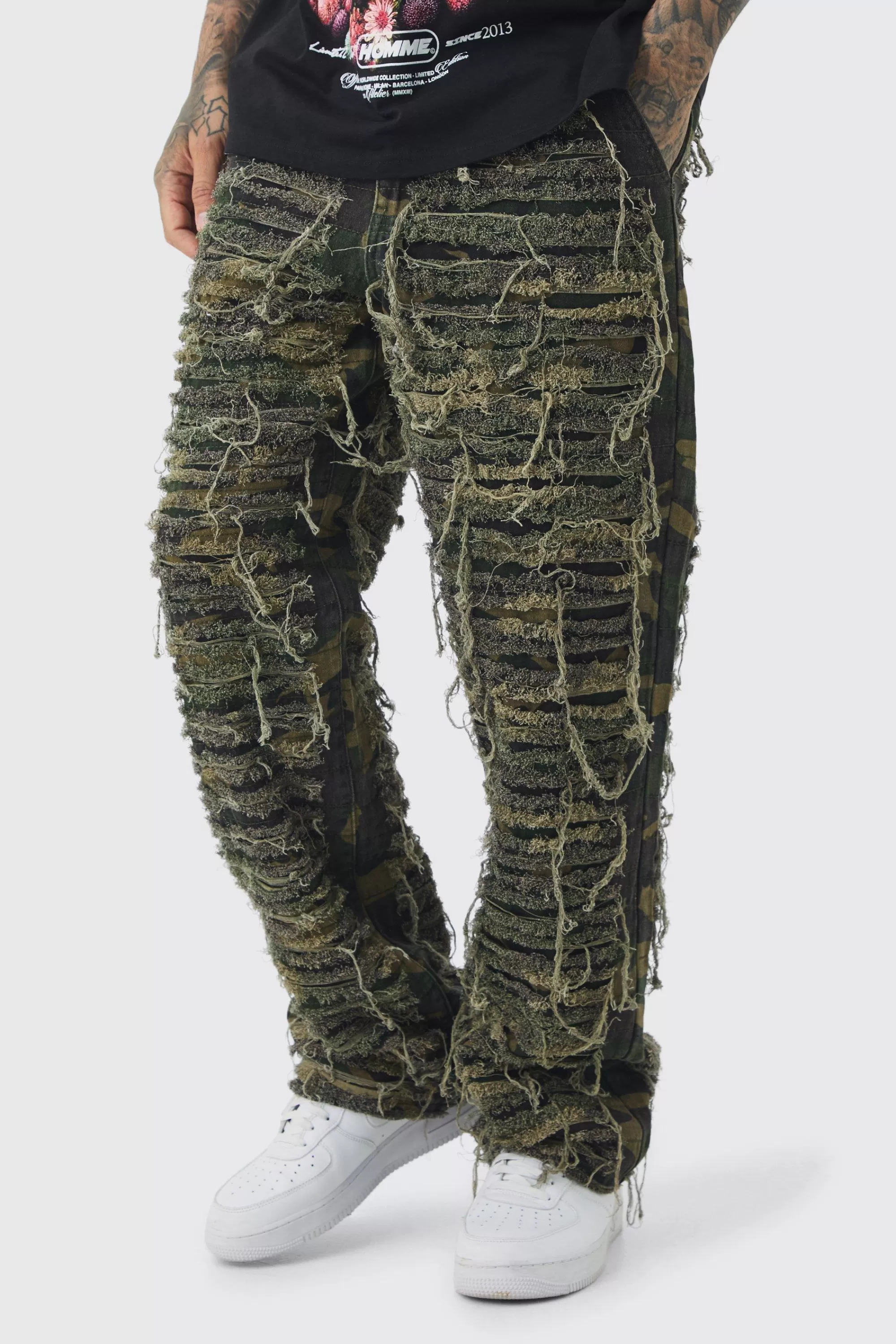 boohooMAN Tall Relaxed Heavily Distressed Camo Trouser | UK