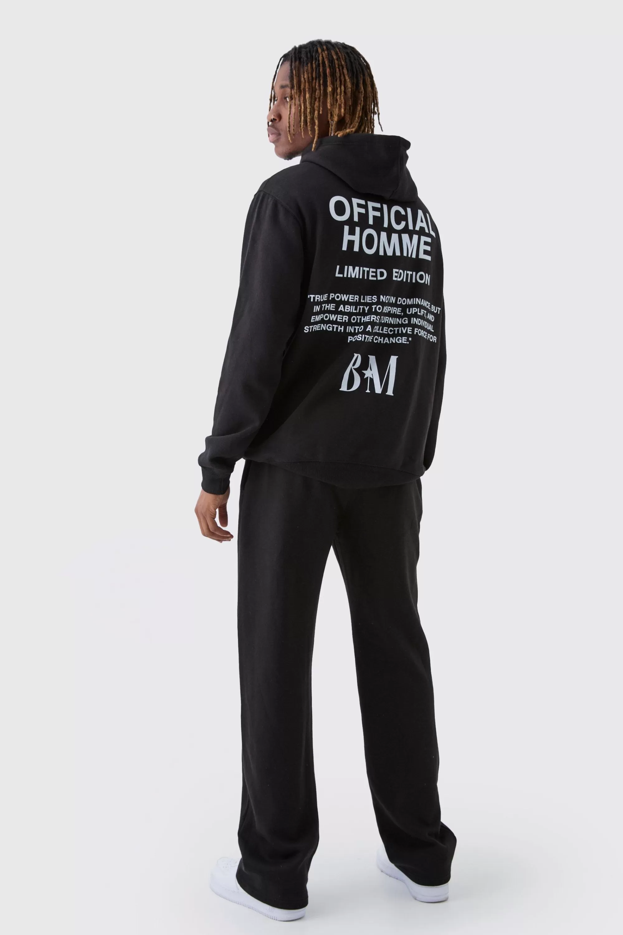 boohooMAN Tall Relaxed Worldwide Cross Jogger | UK