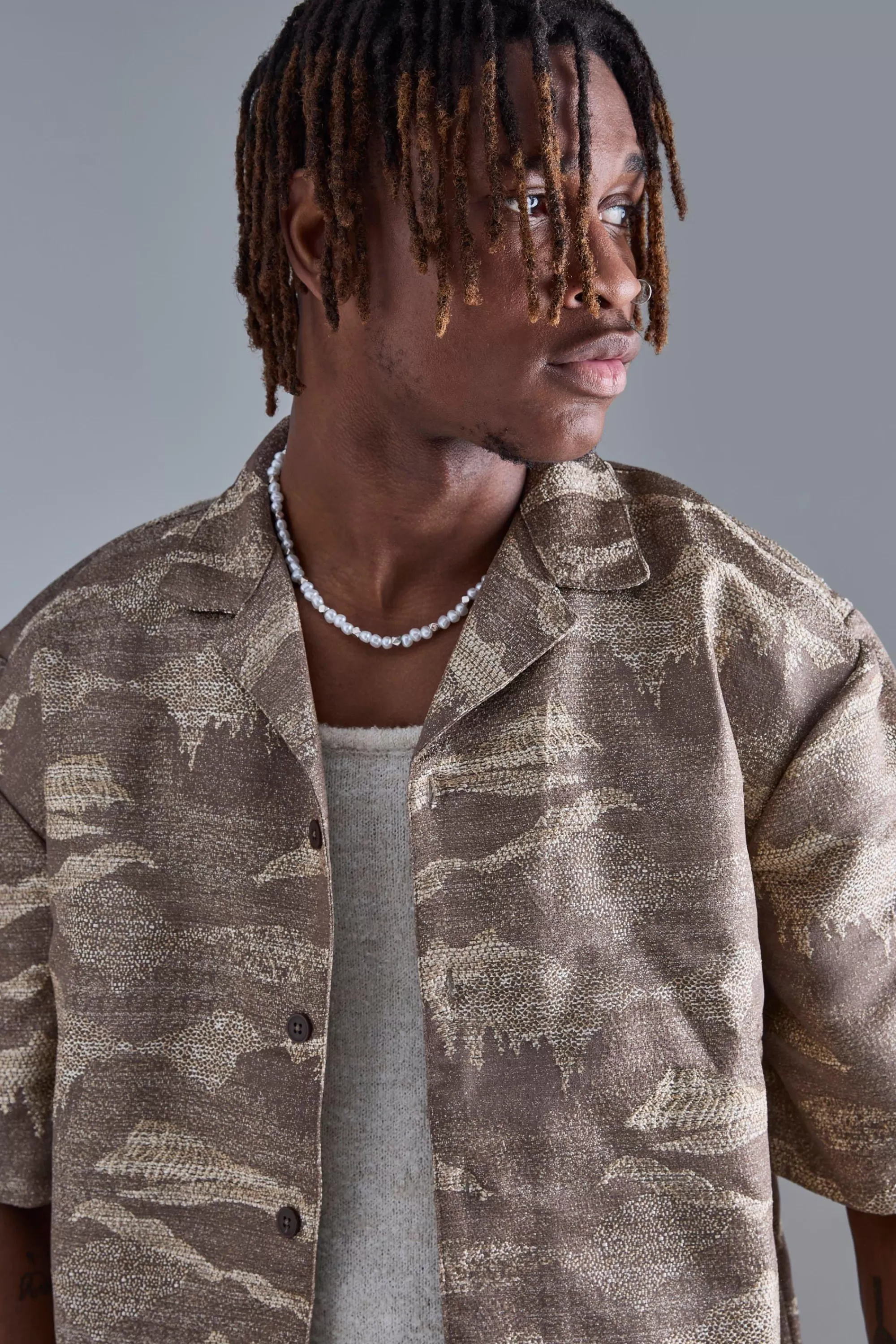 boohooMAN Tall Short Sleeve Textured Drop Revere Shirt In | UK