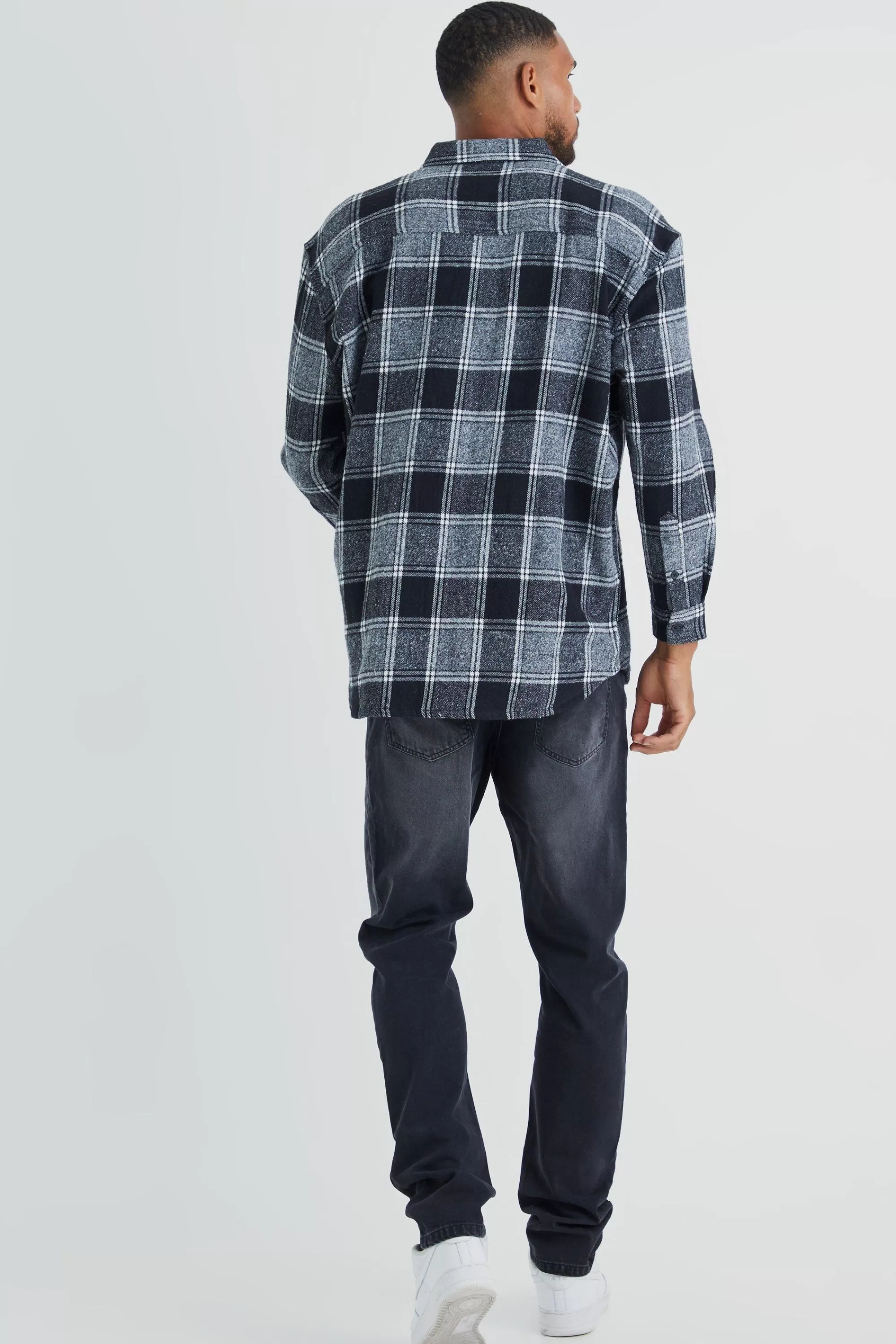 boohooMAN Tall Straight Rigid Jean | UK