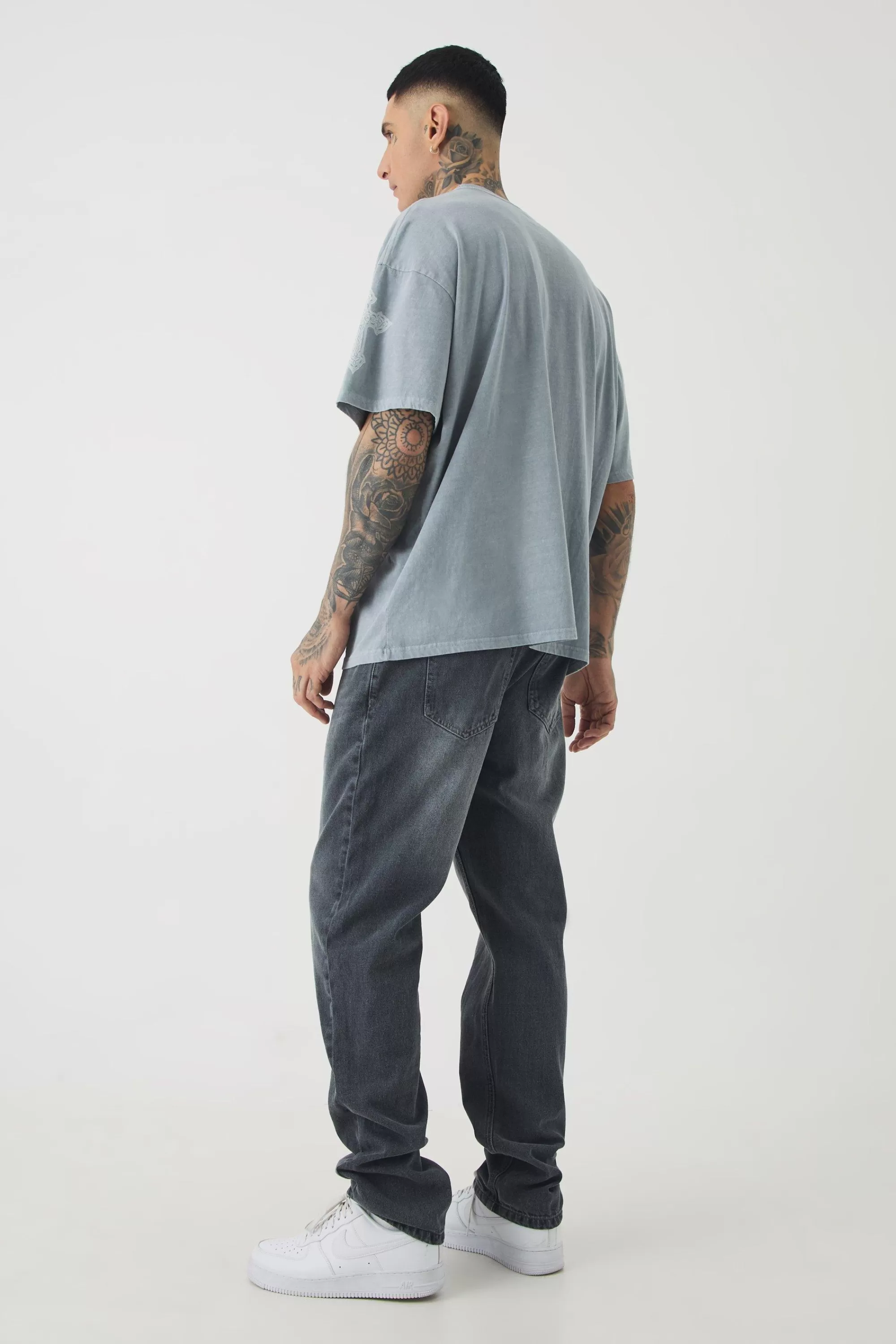 boohooMAN Tall Straight Rigid Jean | UK