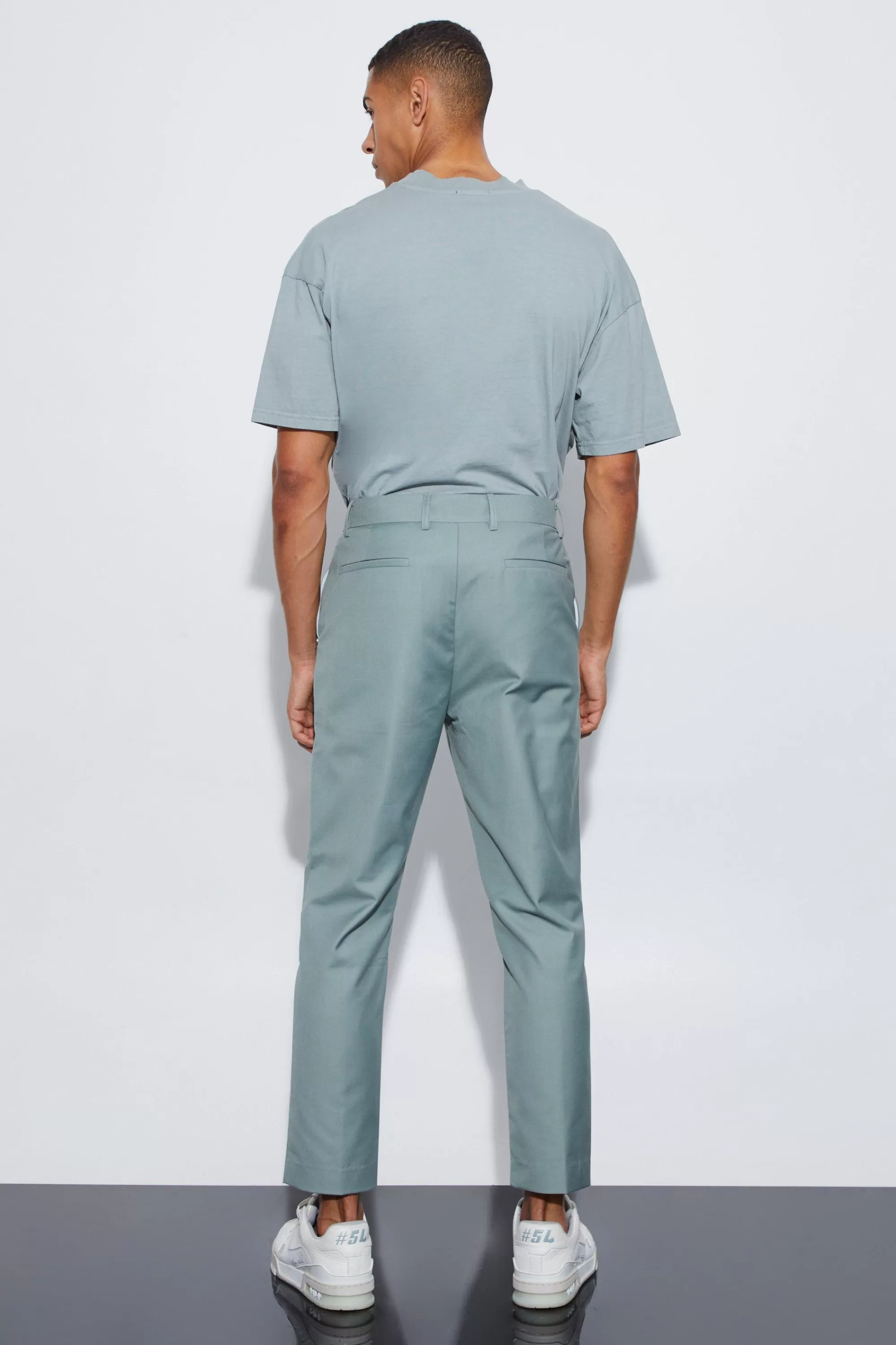 boohooMAN Tapered Fit Tailored Trousers | UK